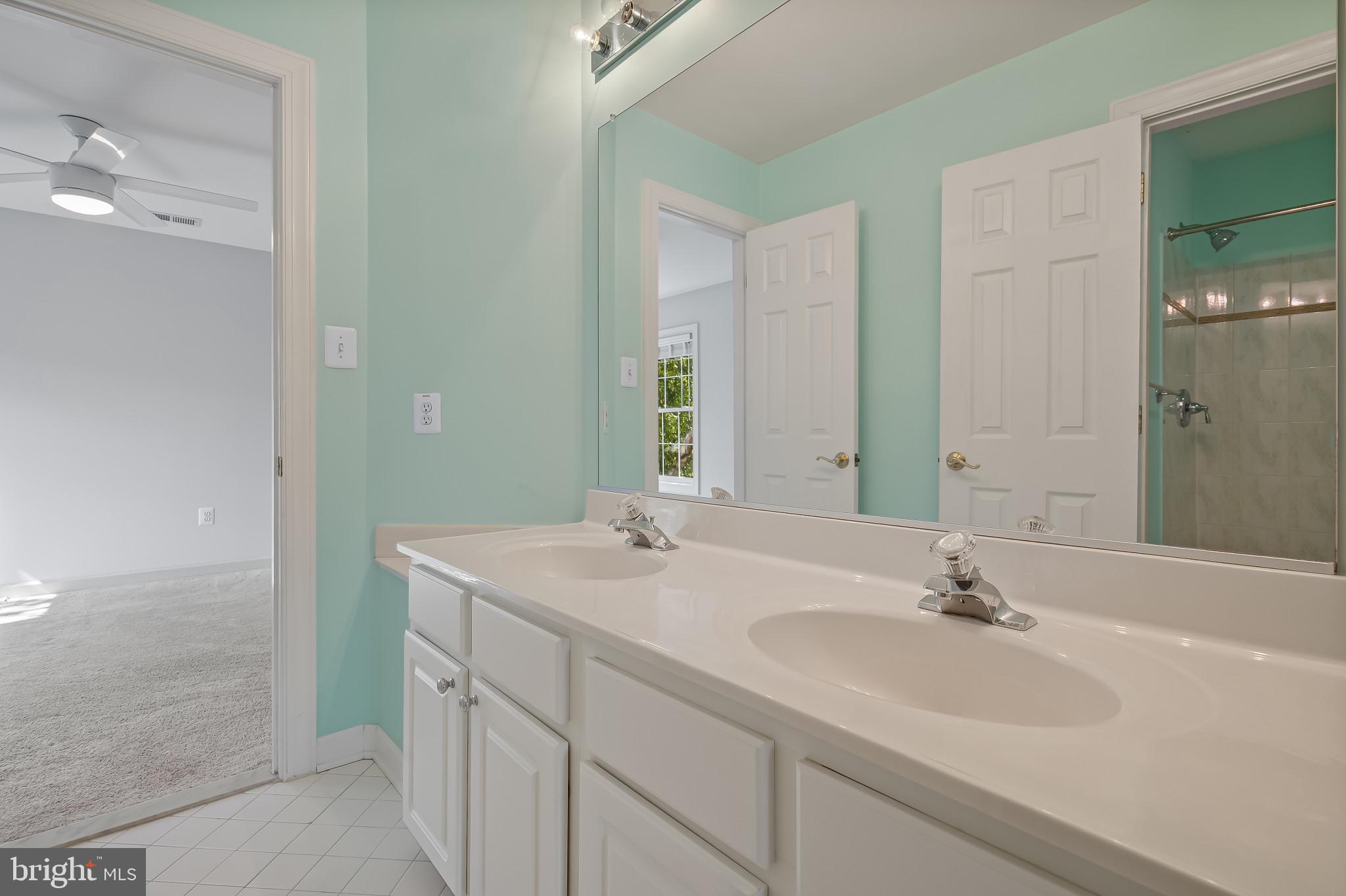 STONEGATE - Residential Lease