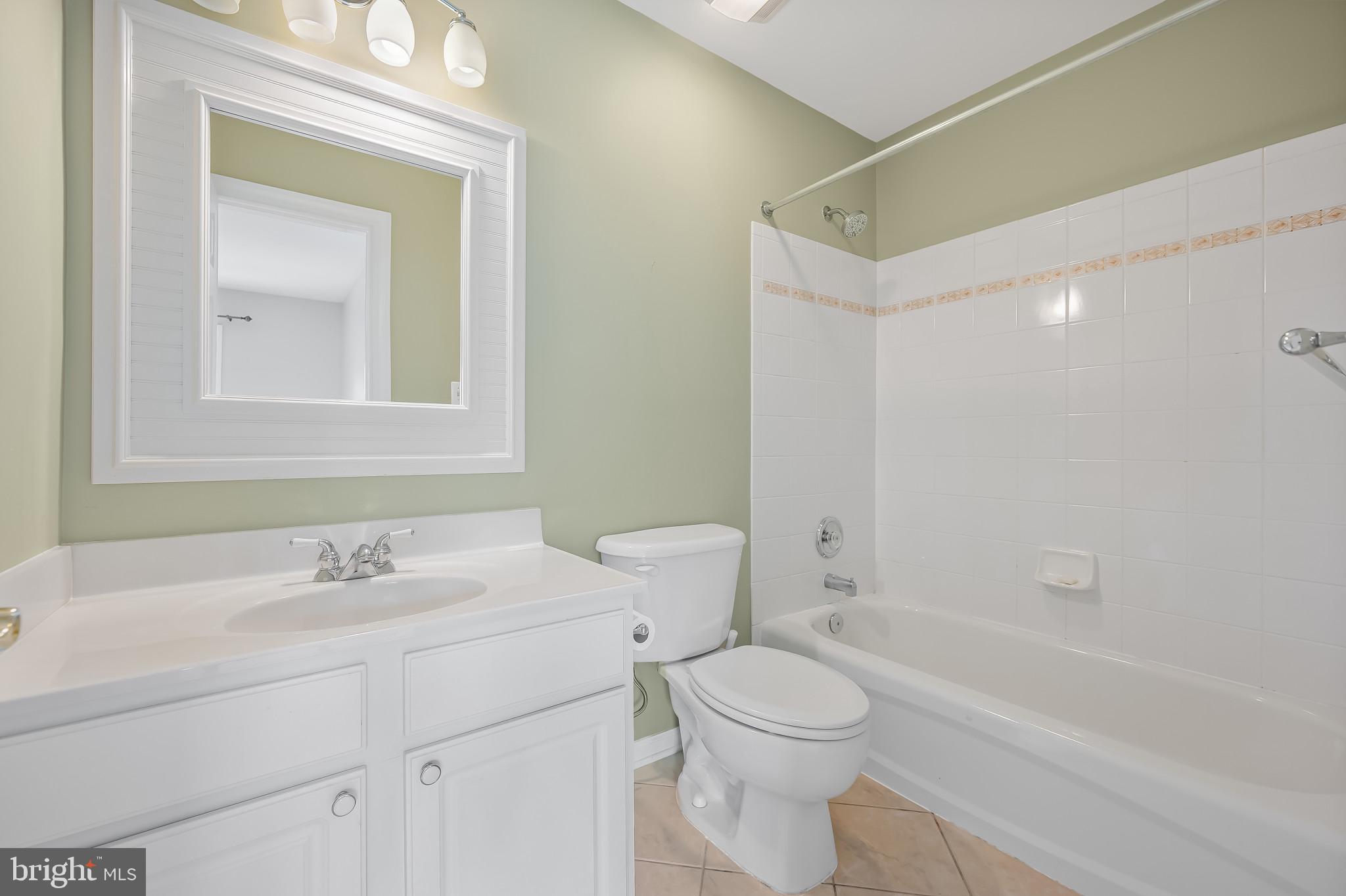 STONEGATE - Residential Lease