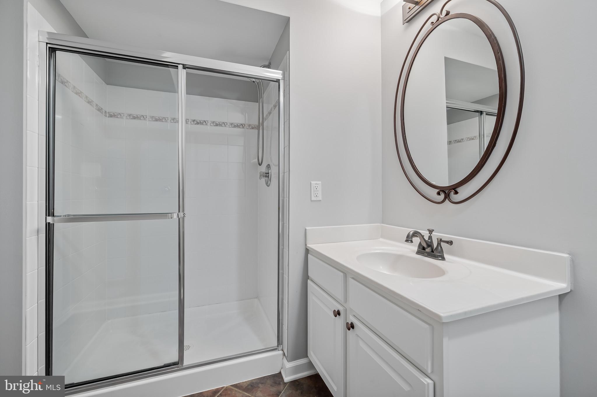 STONEGATE - Residential Lease