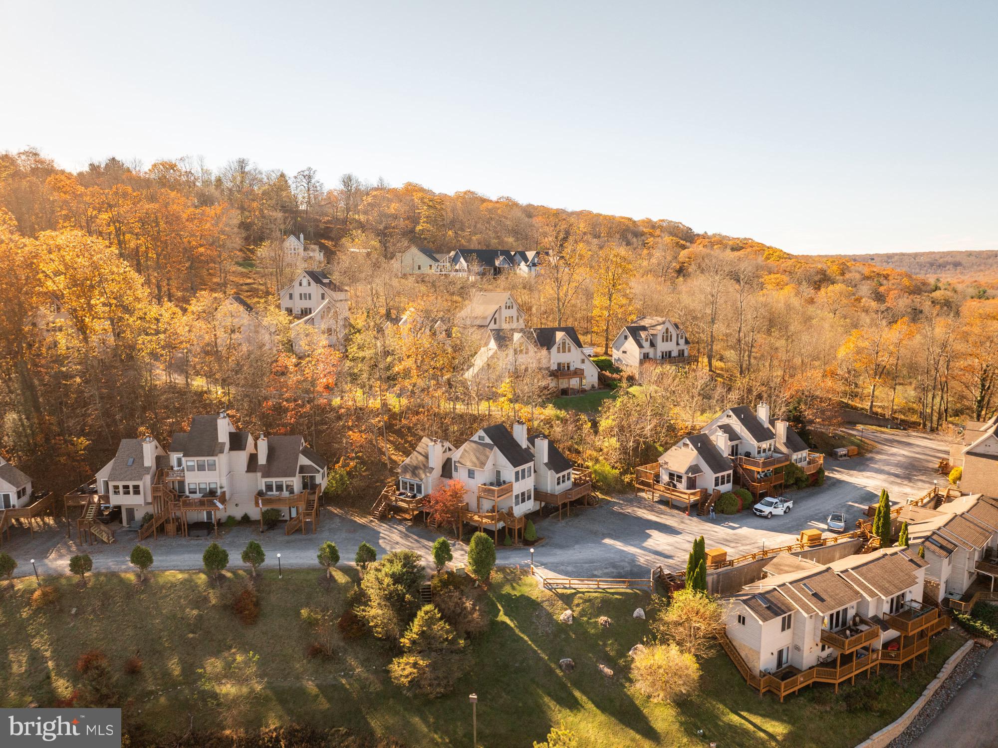 TRADERS LANDING - Residential