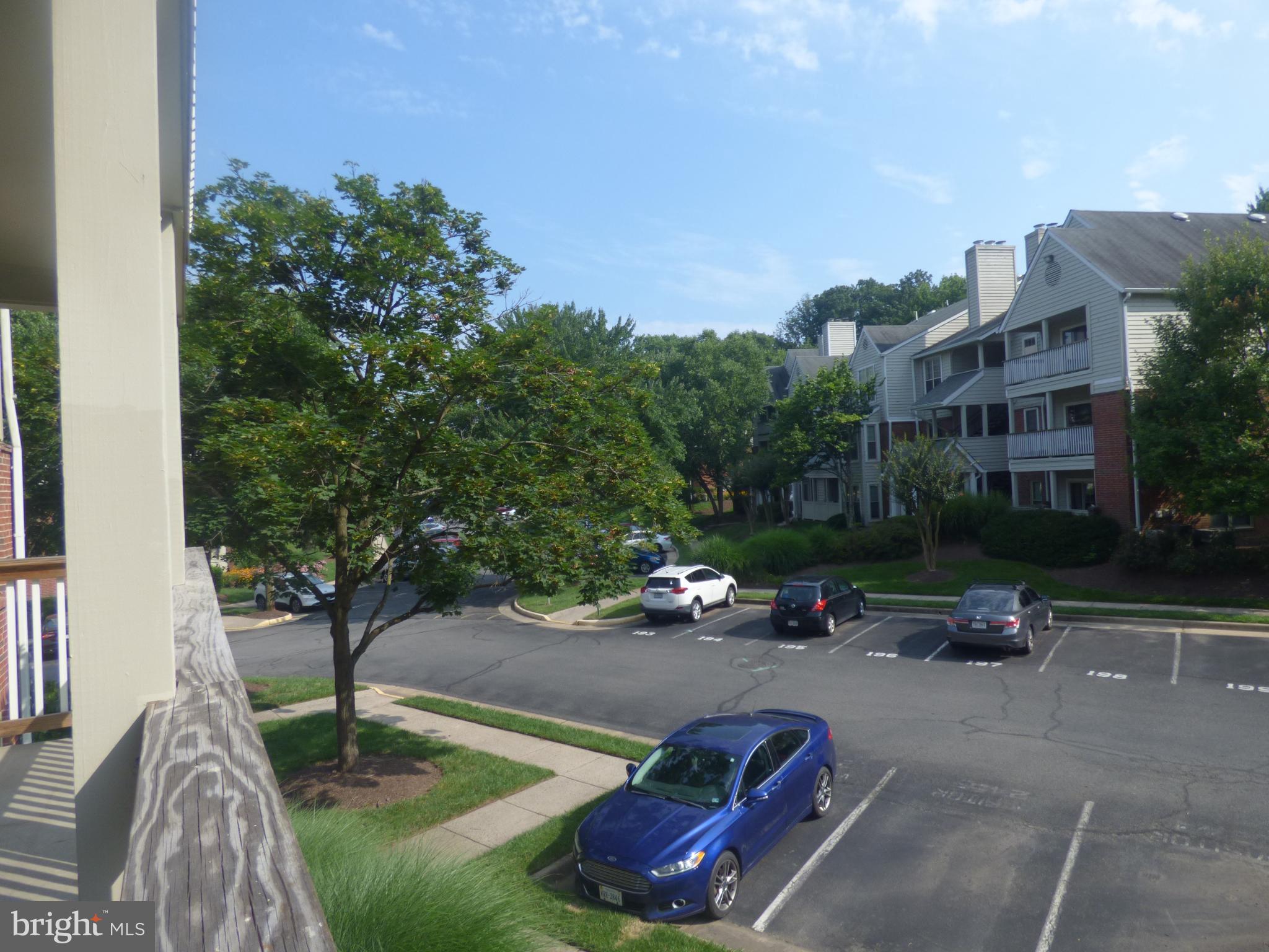 PENDERBROOK SQUARE CONDOMINIUMS - Residential Lease