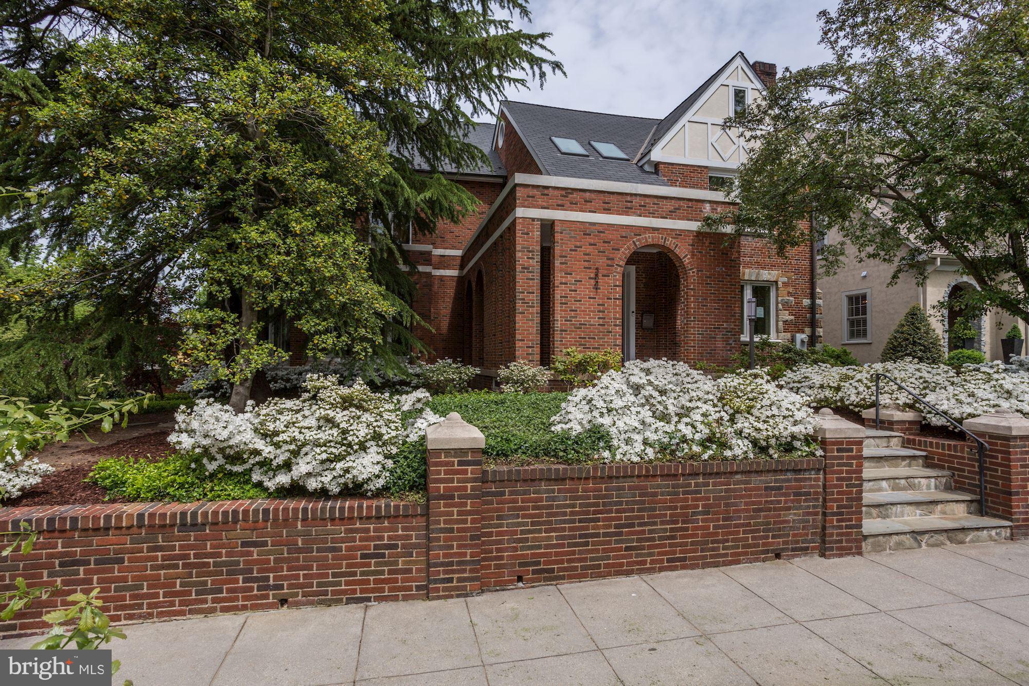 CATHEDRAL HEIGHTS - Residential