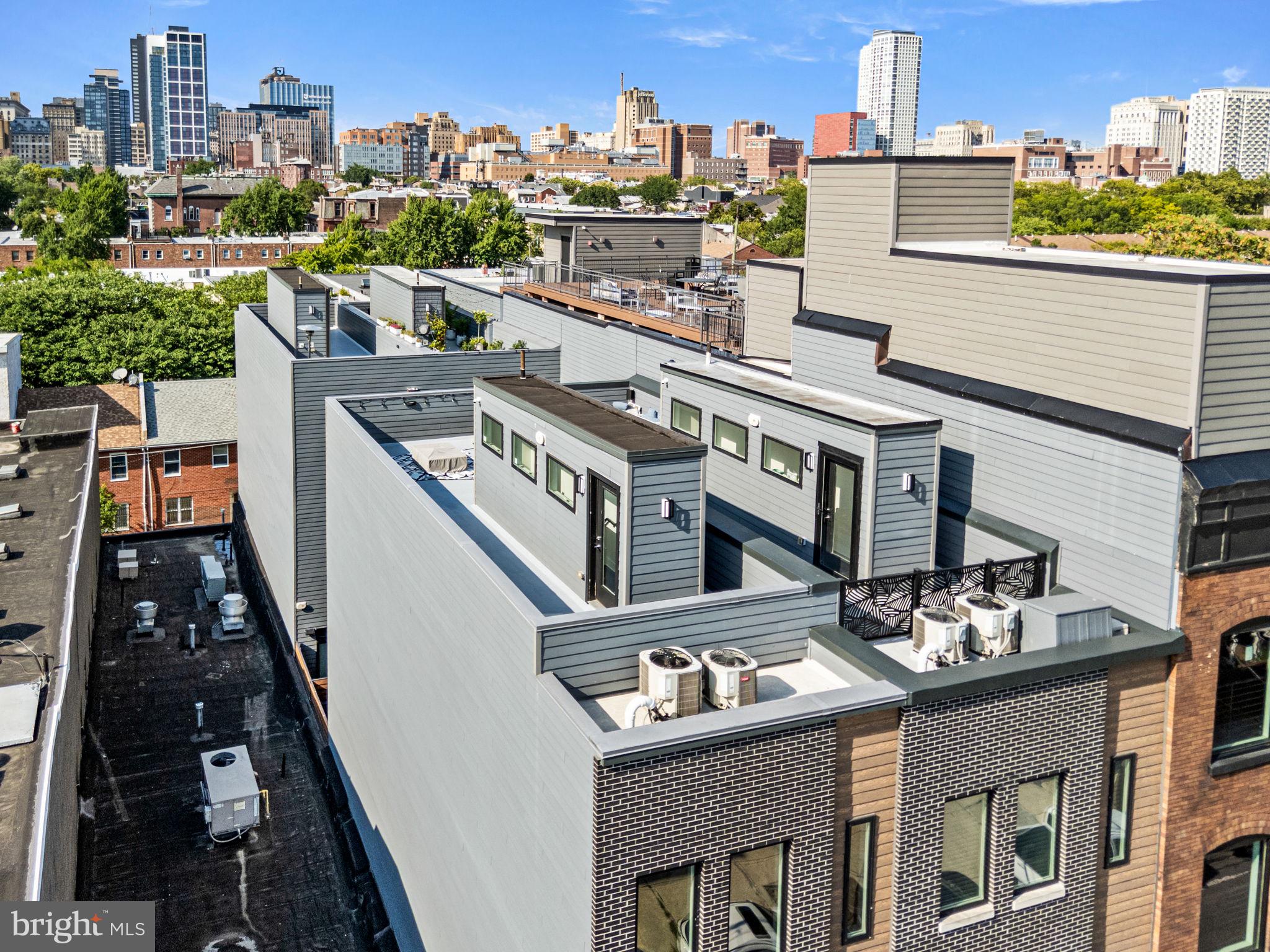 BELLA VISTA - Residential Lease