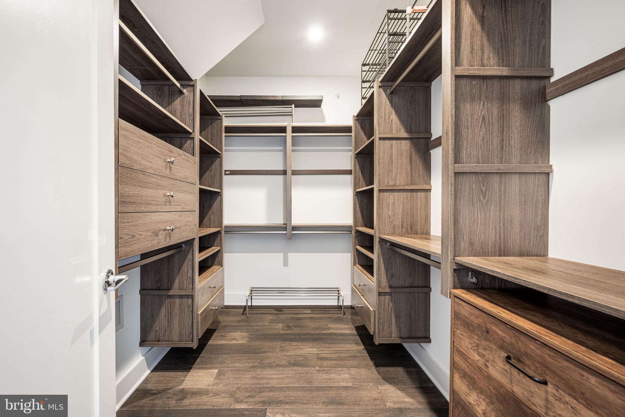 BELLA VISTA - Residential Lease