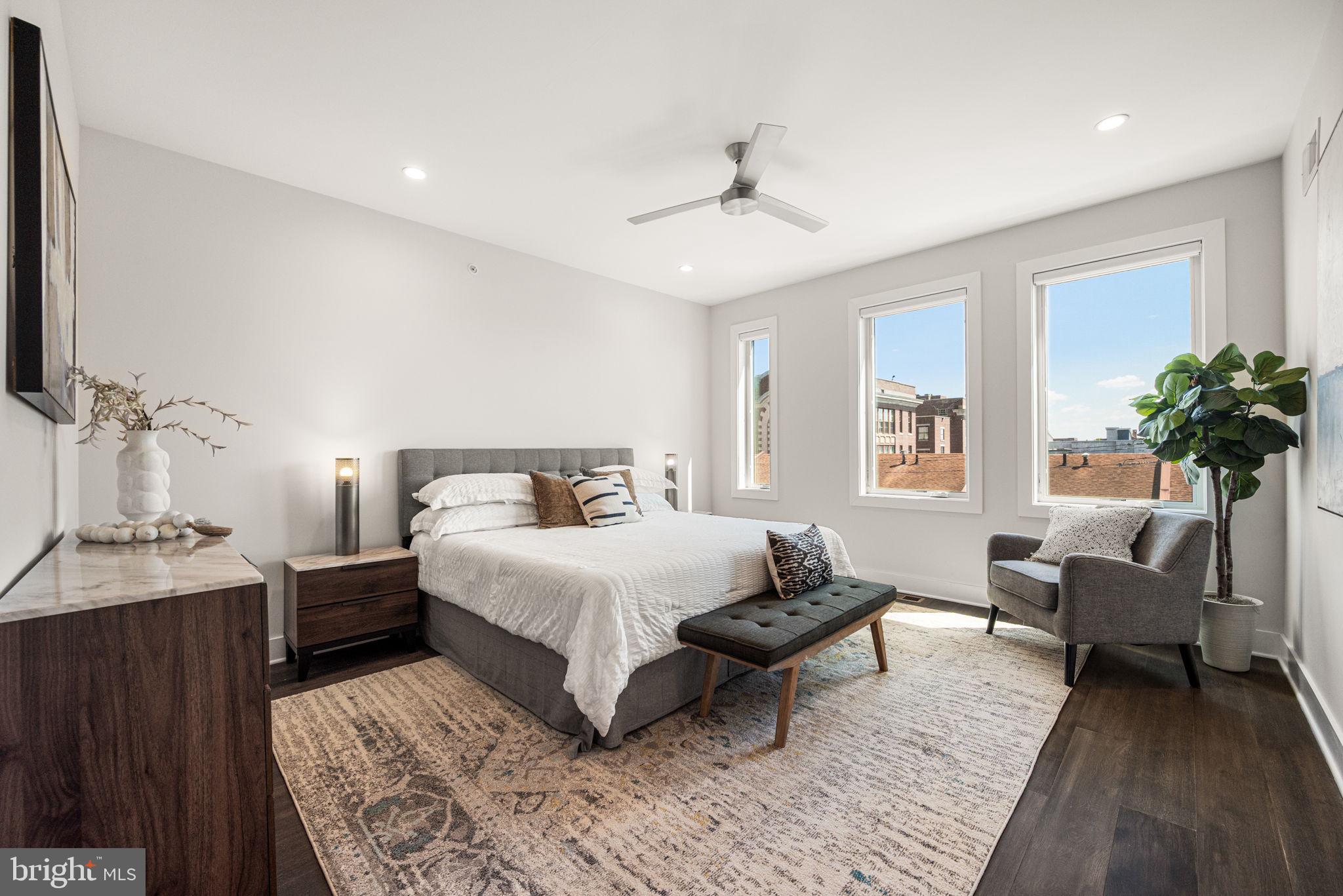 BELLA VISTA - Residential Lease