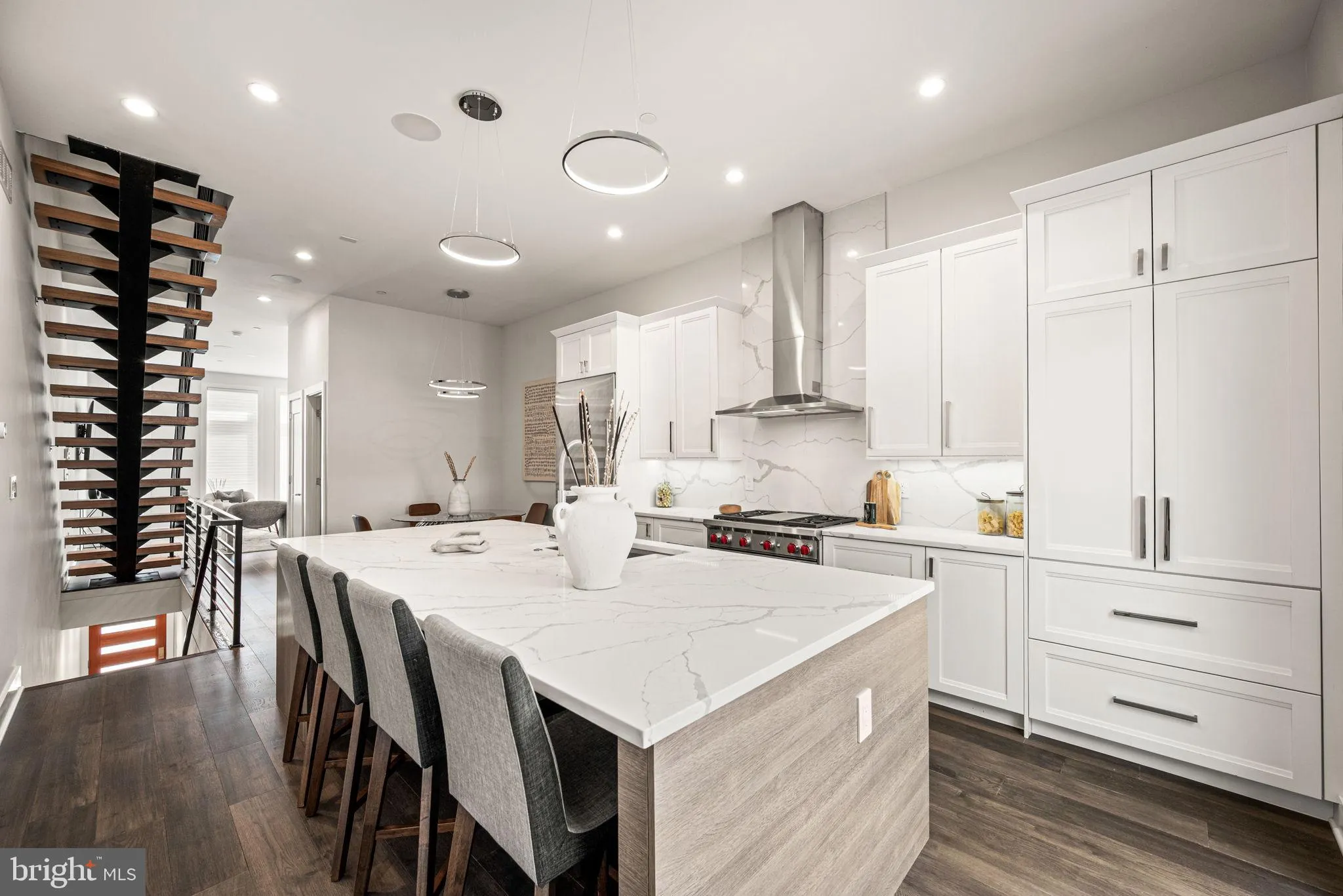 Philadelphia, Pennsylvania 19147, United States, 3 Bedrooms Bedrooms, ,4 BathroomsBathrooms,Residential,Active,208198