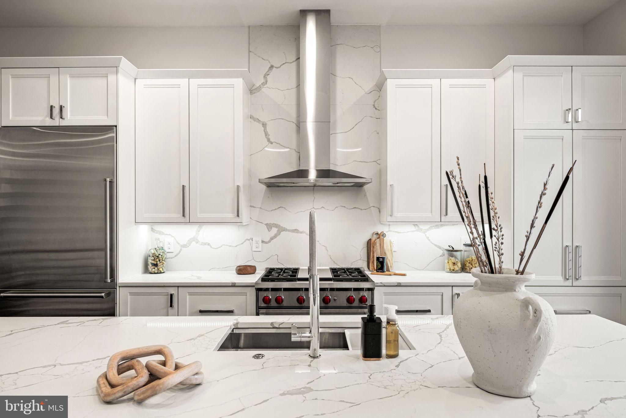 BELLA VISTA - Residential Lease