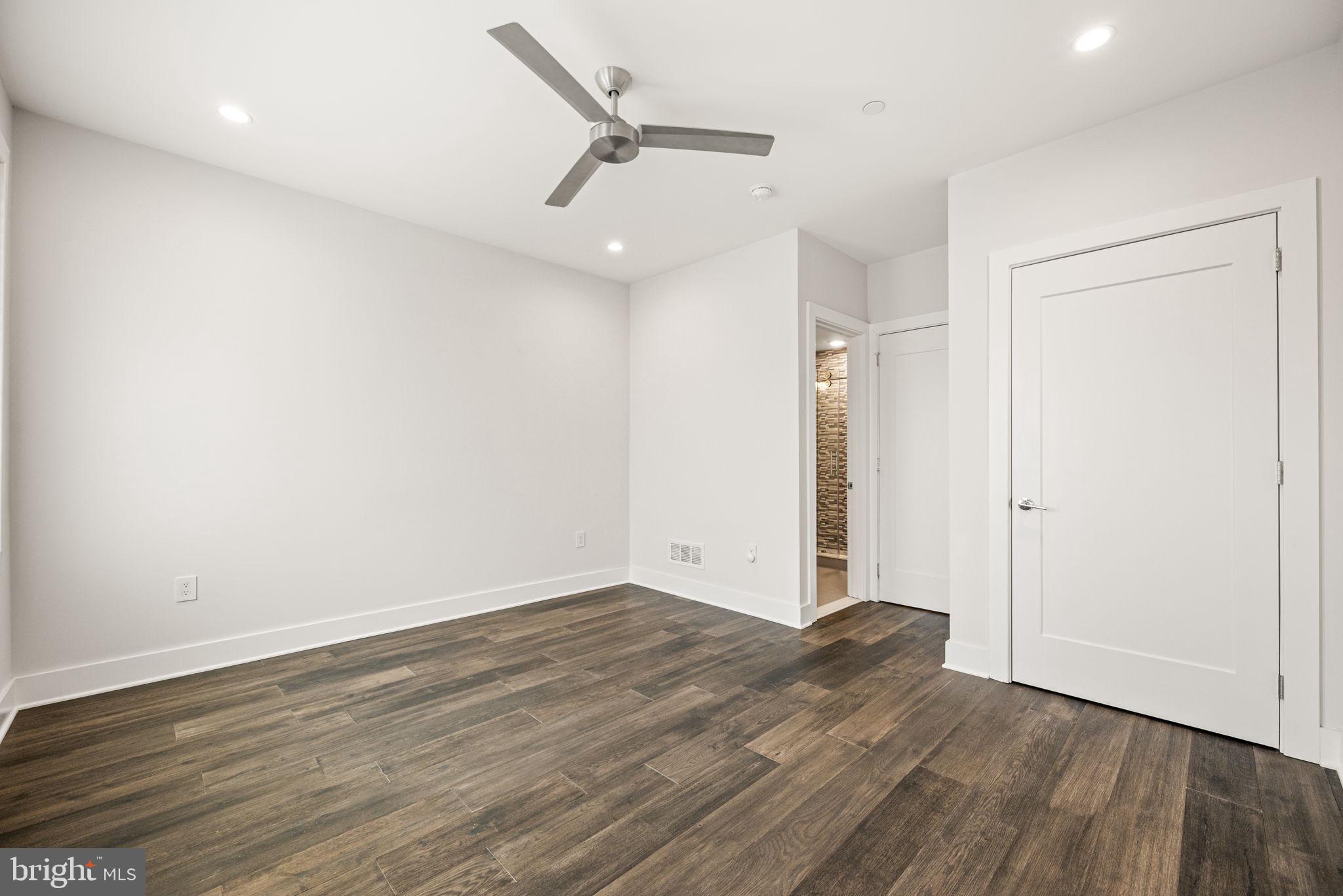 BELLA VISTA - Residential Lease