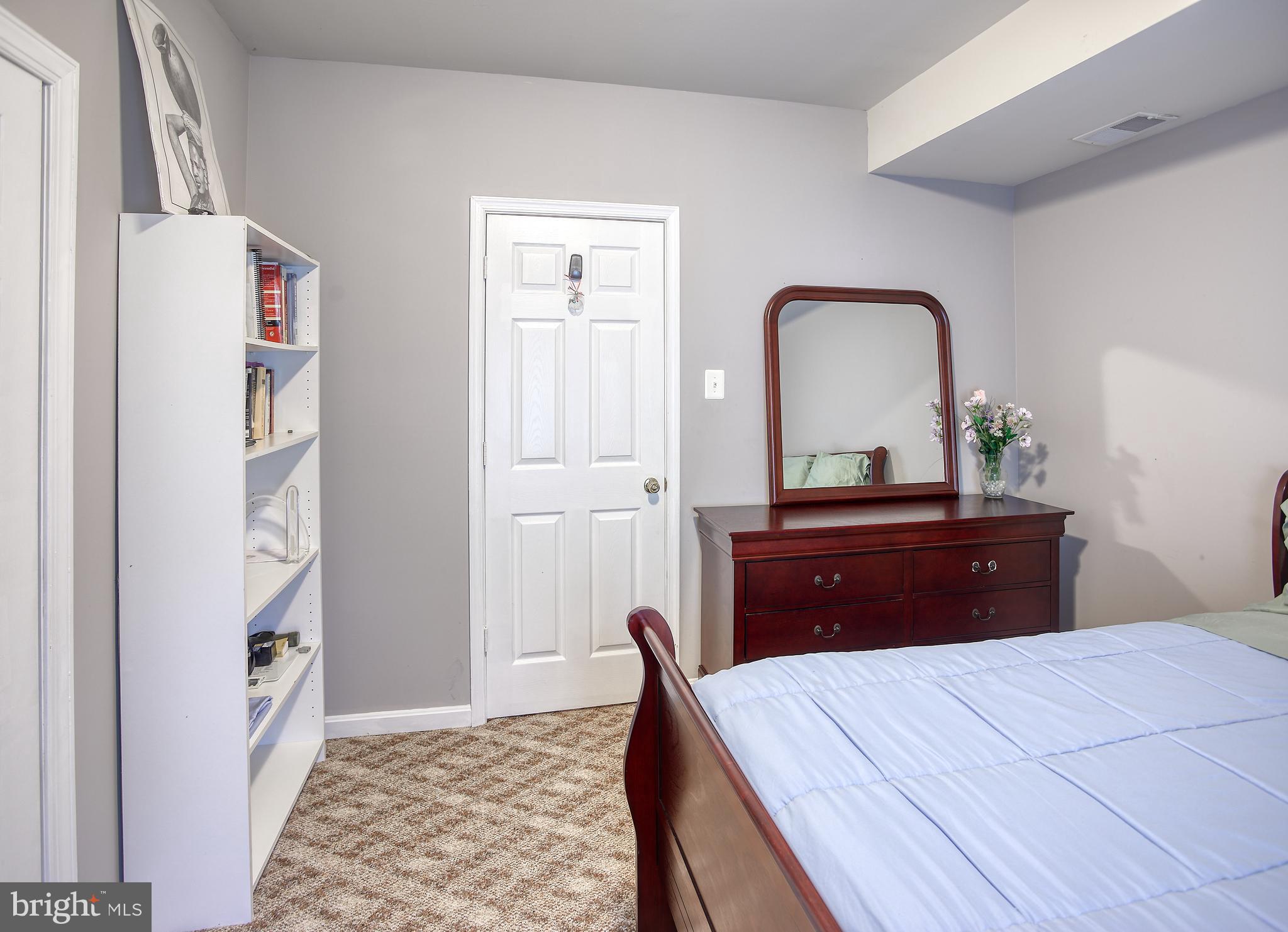 ASHLEIGH - Residential