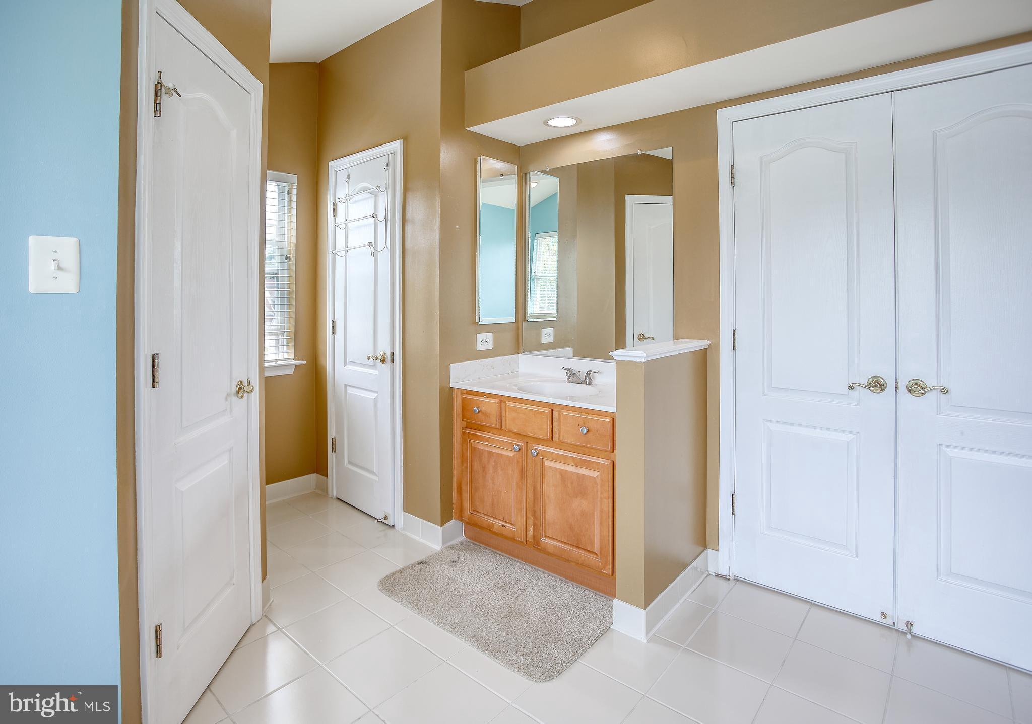 ASHLEIGH - Residential