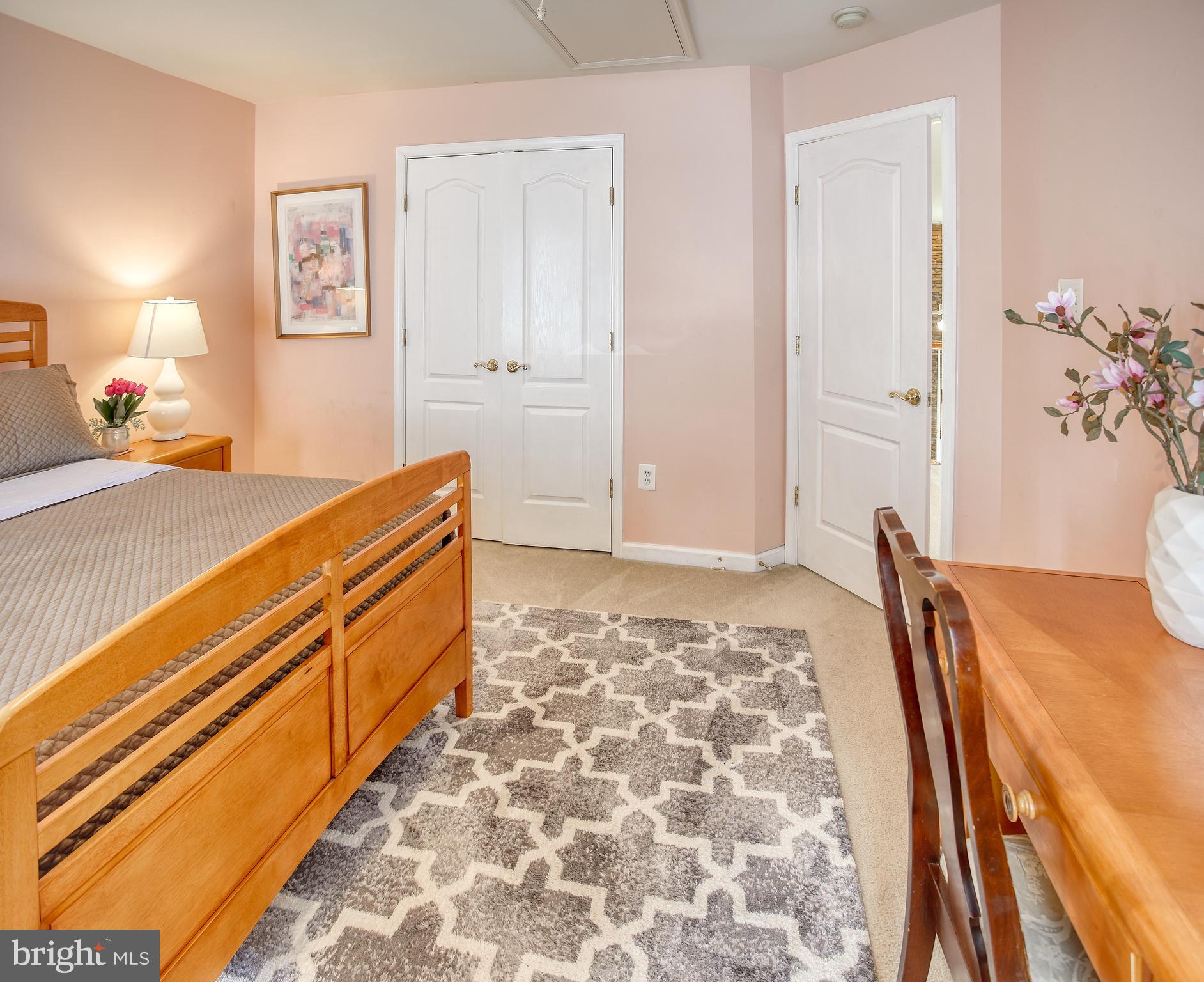 ASHLEIGH - Residential