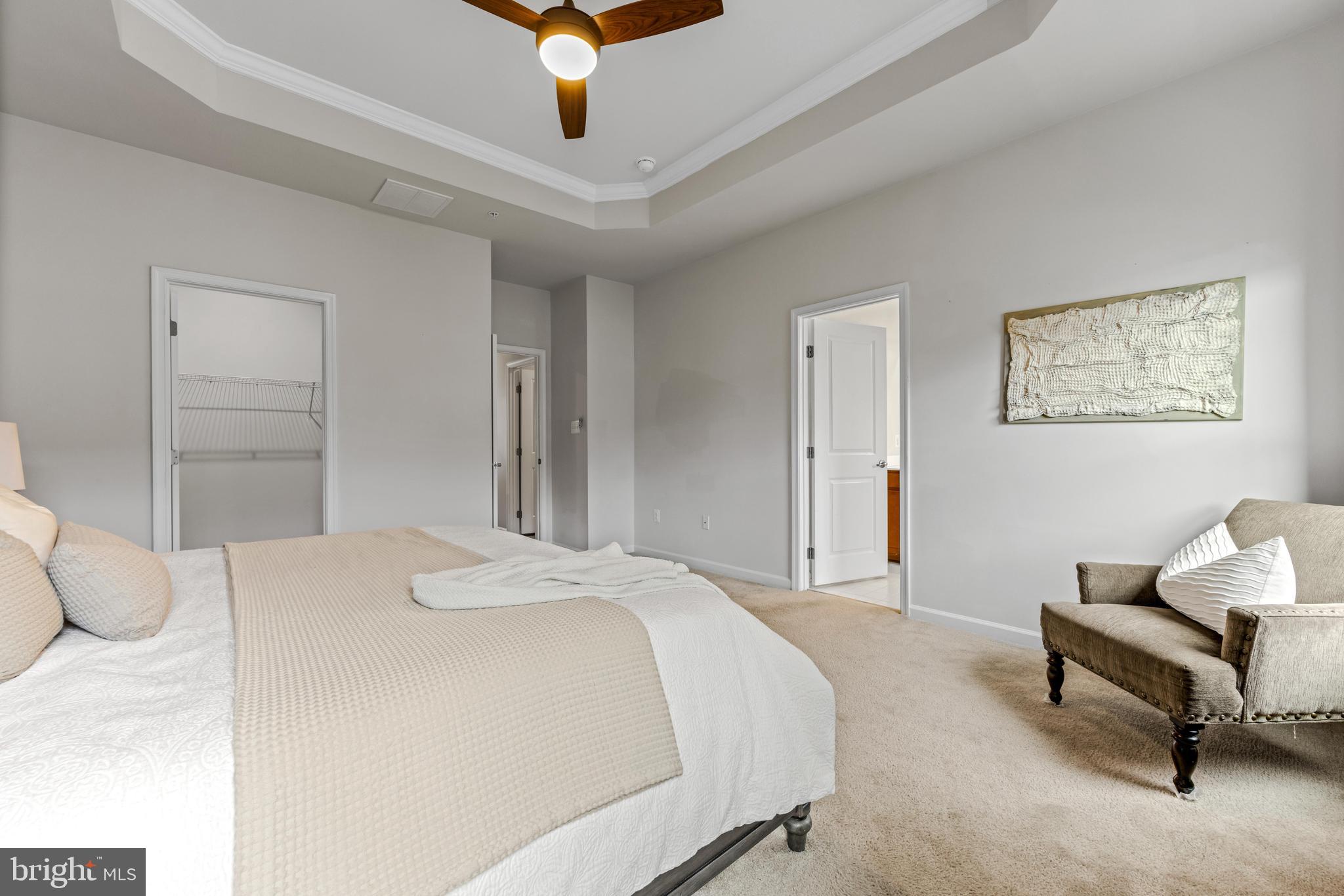 PONDVIEW - Residential