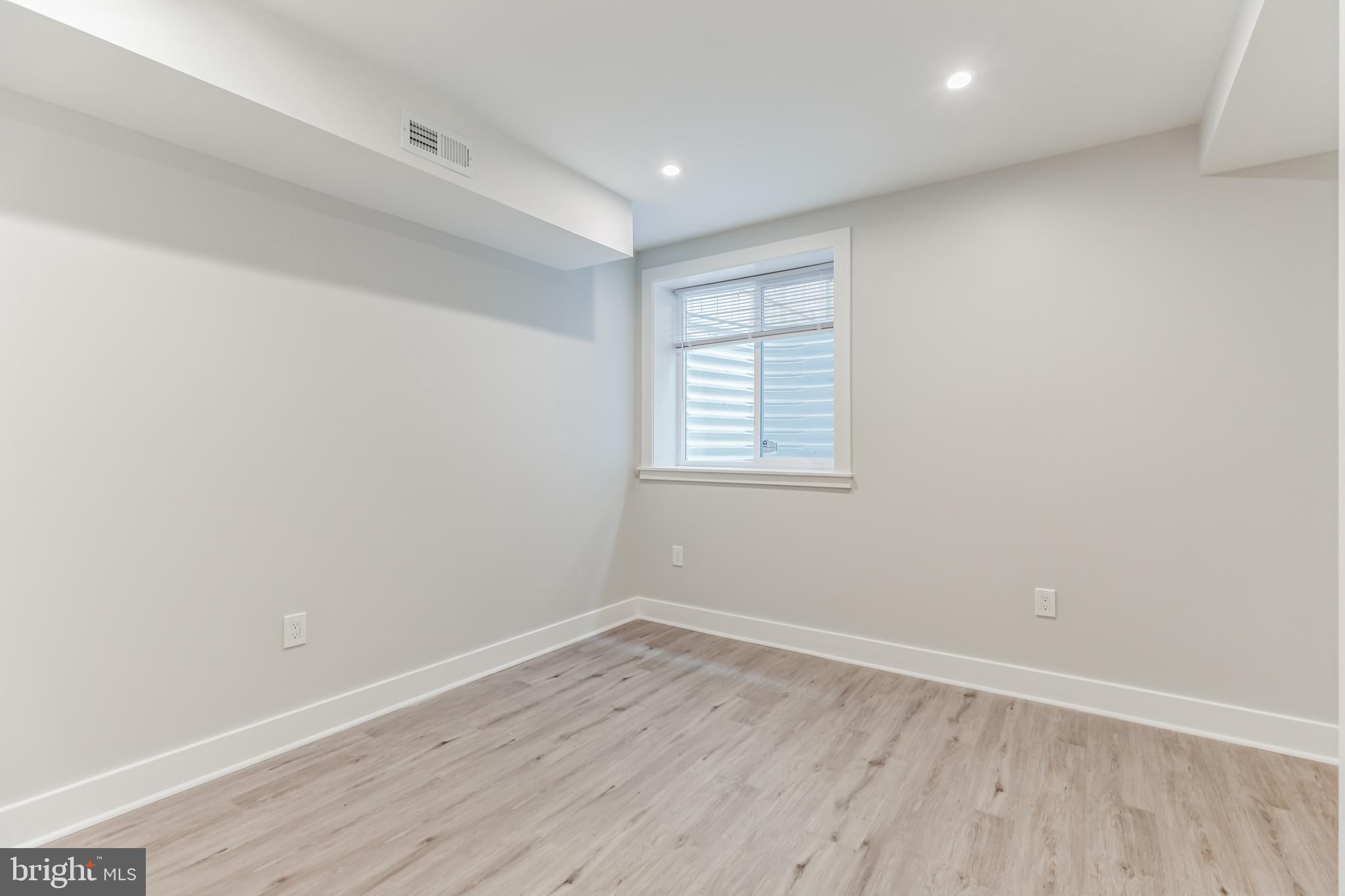 BREWERYTOWN - Residential Lease