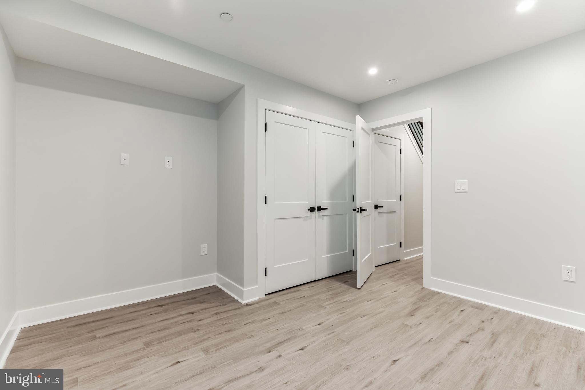 BREWERYTOWN - Residential Lease