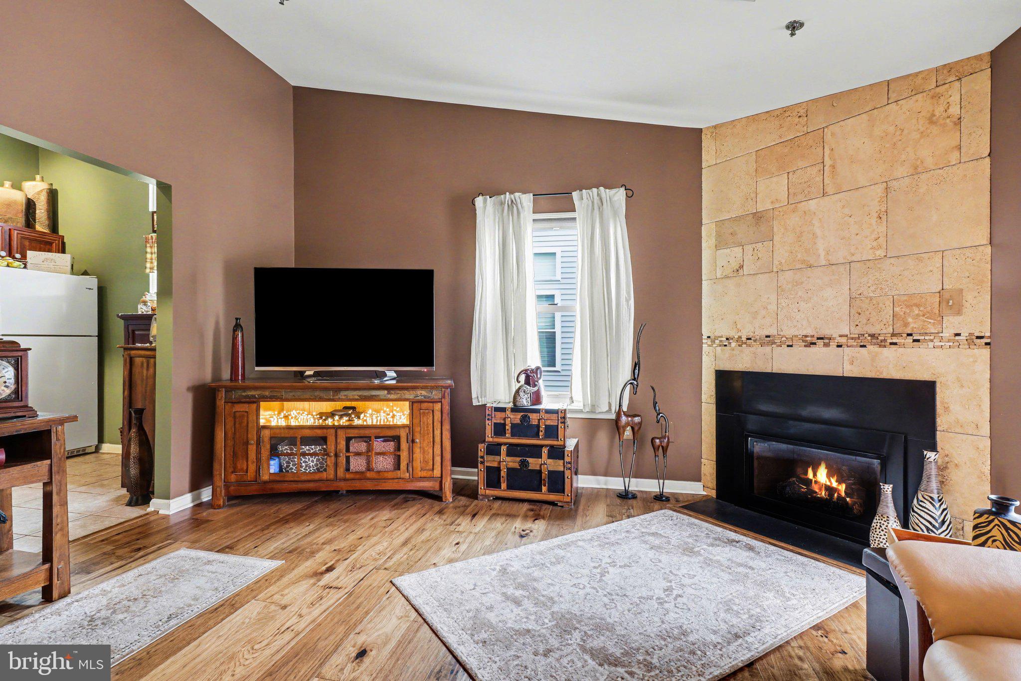 MEADOWRIDGE - Residential