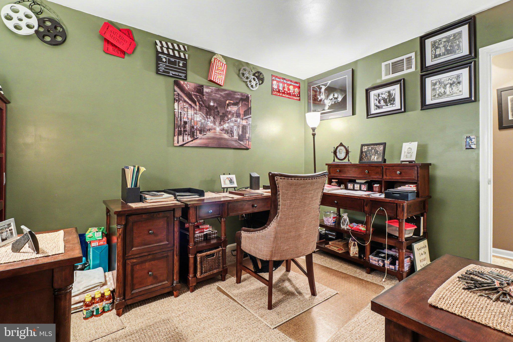 MEADOWRIDGE - Residential