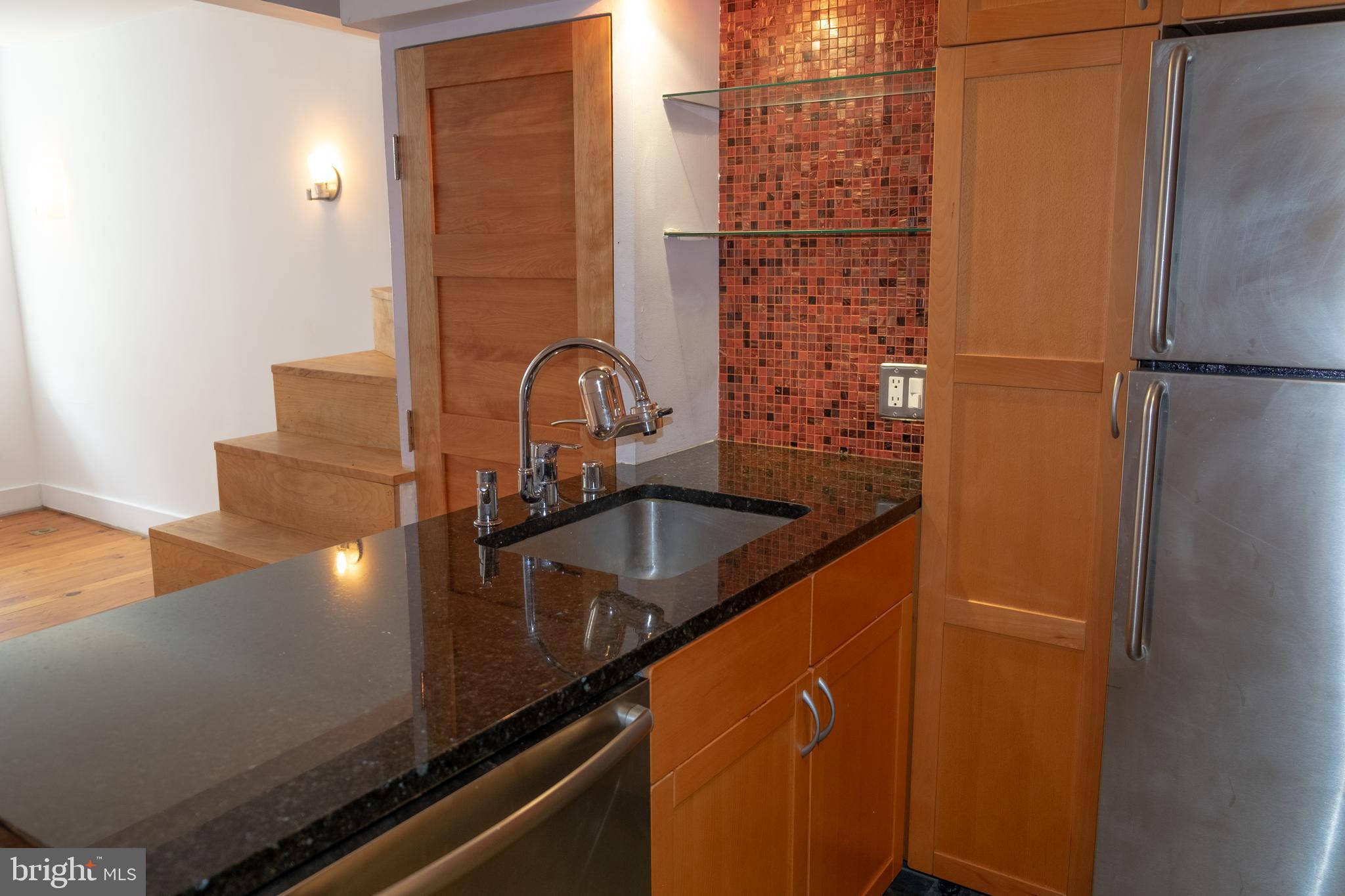 FEDERAL HILL HISTORIC DISTRICT - Residential Lease