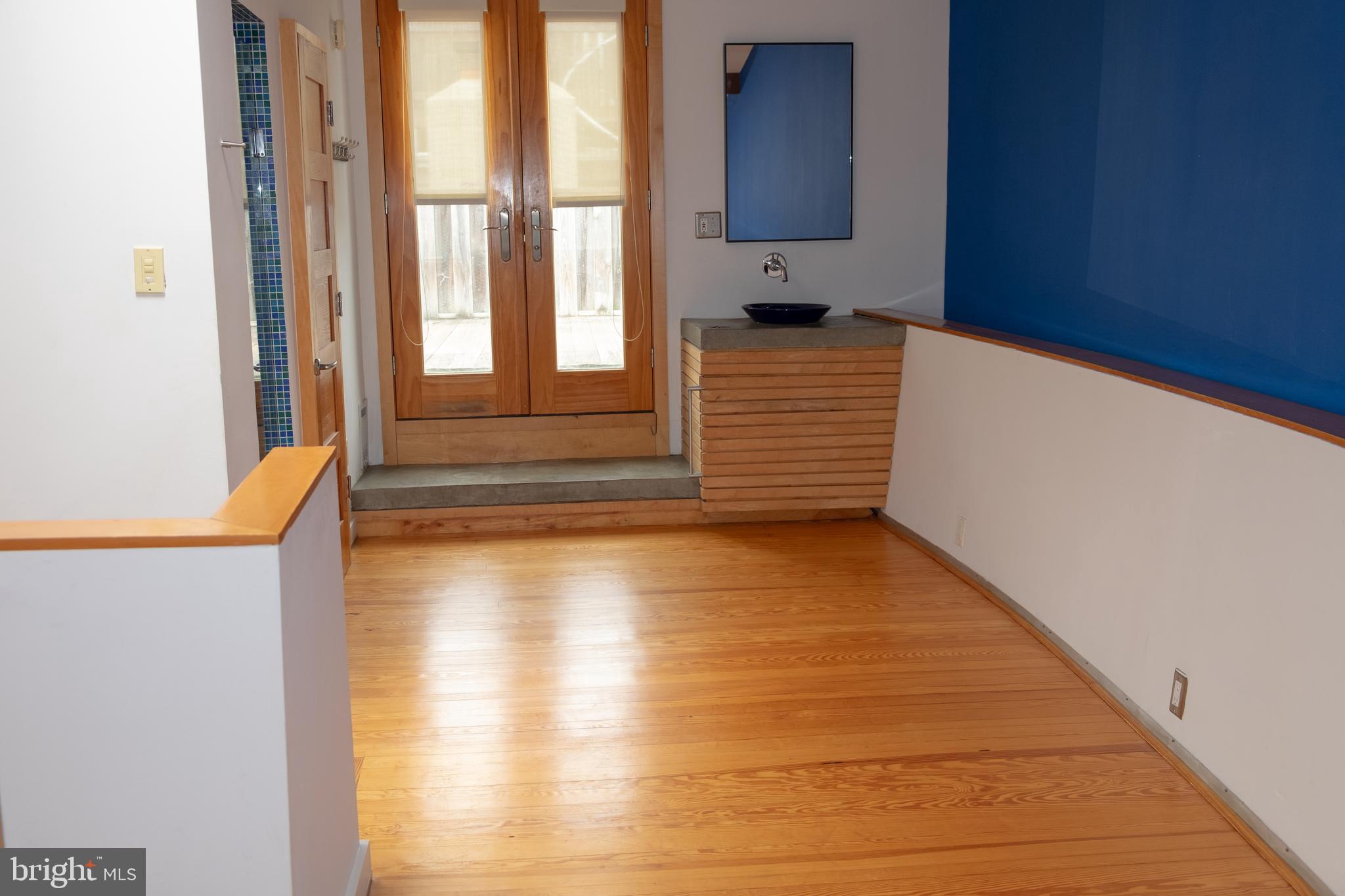 FEDERAL HILL HISTORIC DISTRICT - Residential Lease