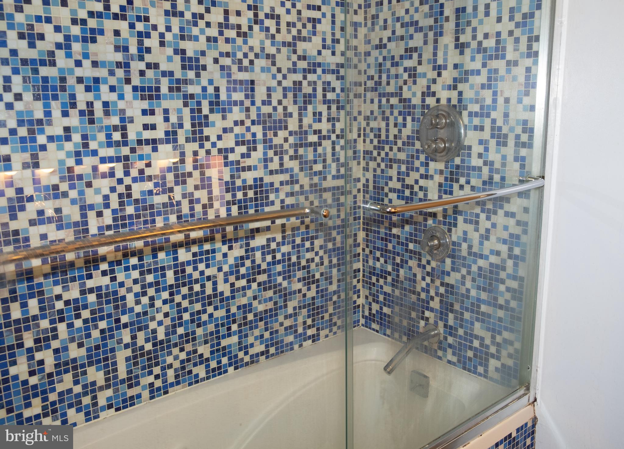 FEDERAL HILL HISTORIC DISTRICT - Residential Lease