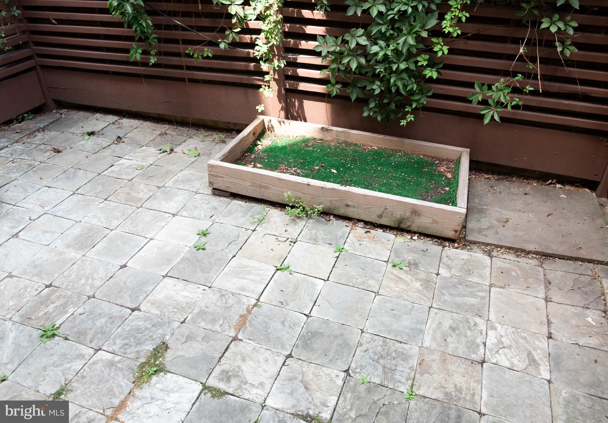 FEDERAL HILL HISTORIC DISTRICT - Residential Lease