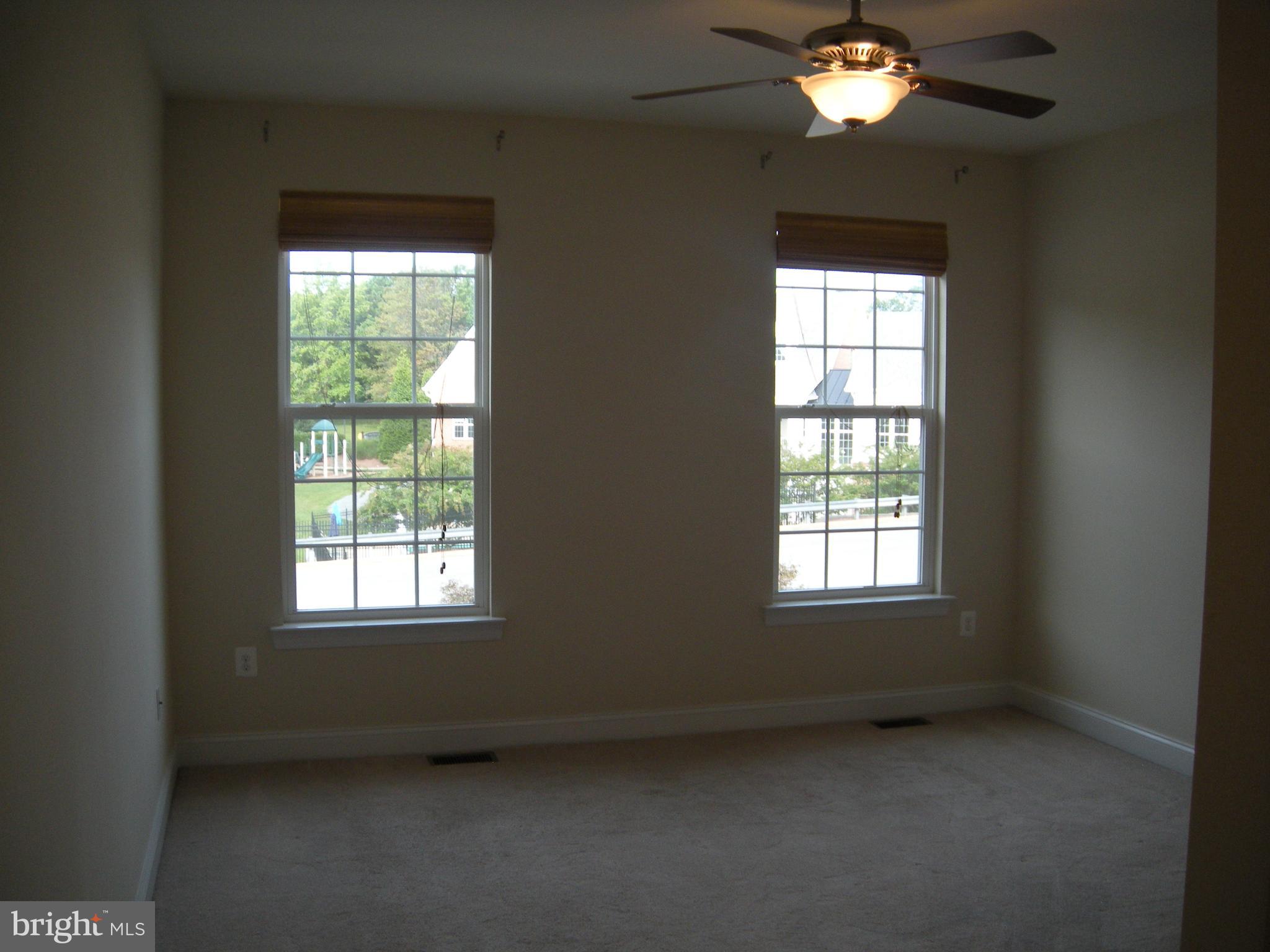 THE VILLAGES OF STEEPLECHASE - Residential Lease