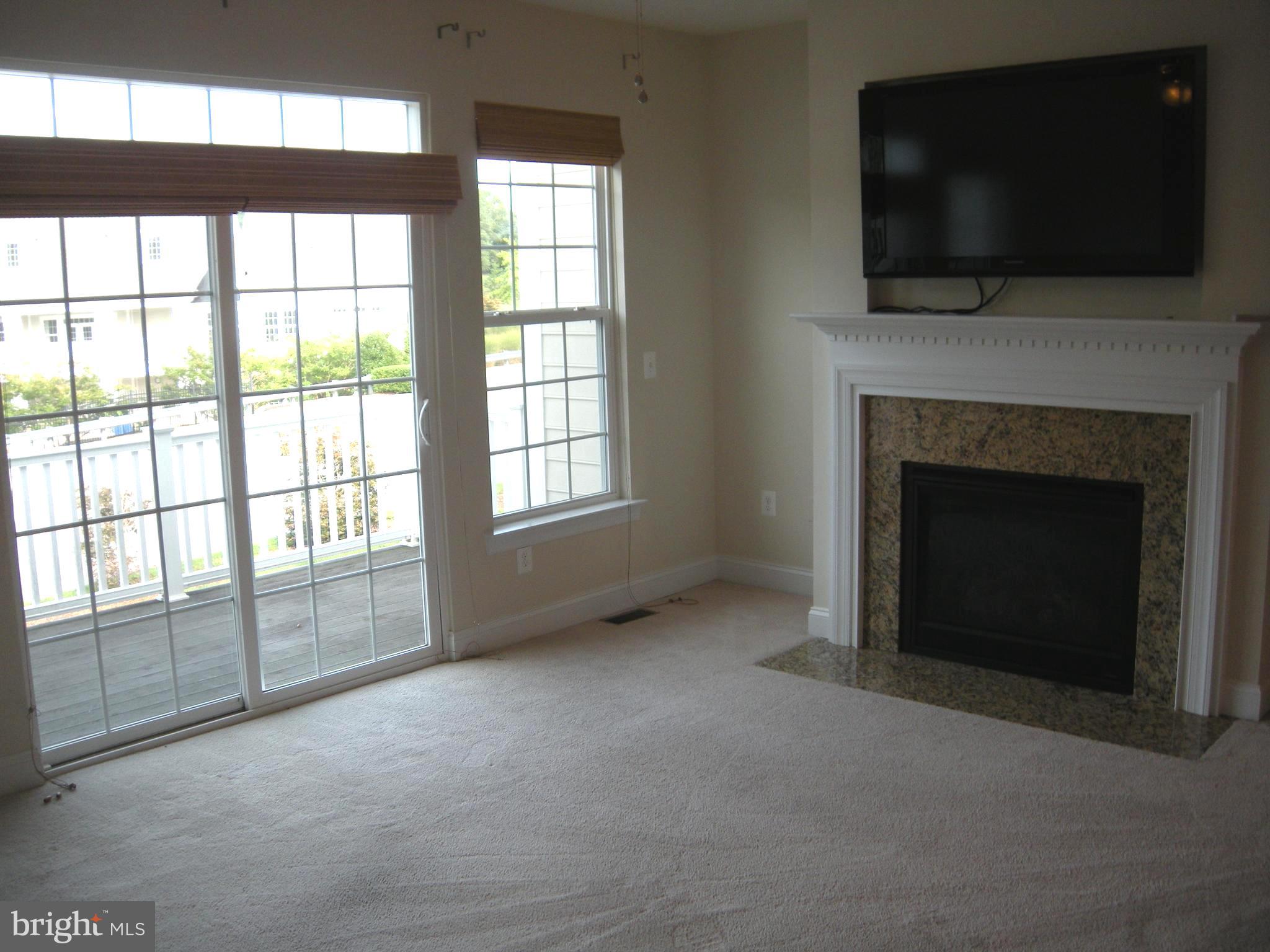 THE VILLAGES OF STEEPLECHASE - Residential Lease