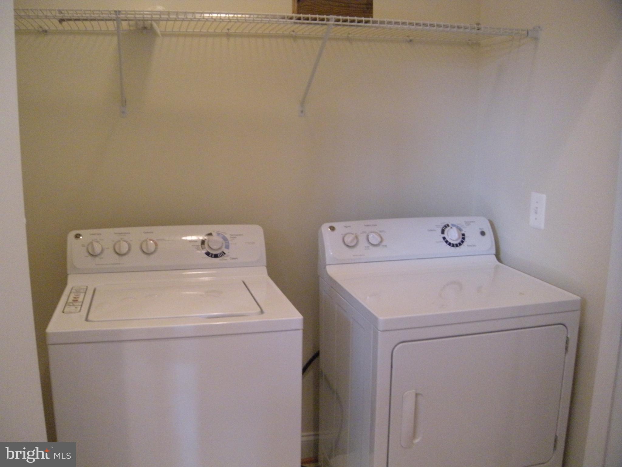 THE VILLAGES OF STEEPLECHASE - Residential Lease