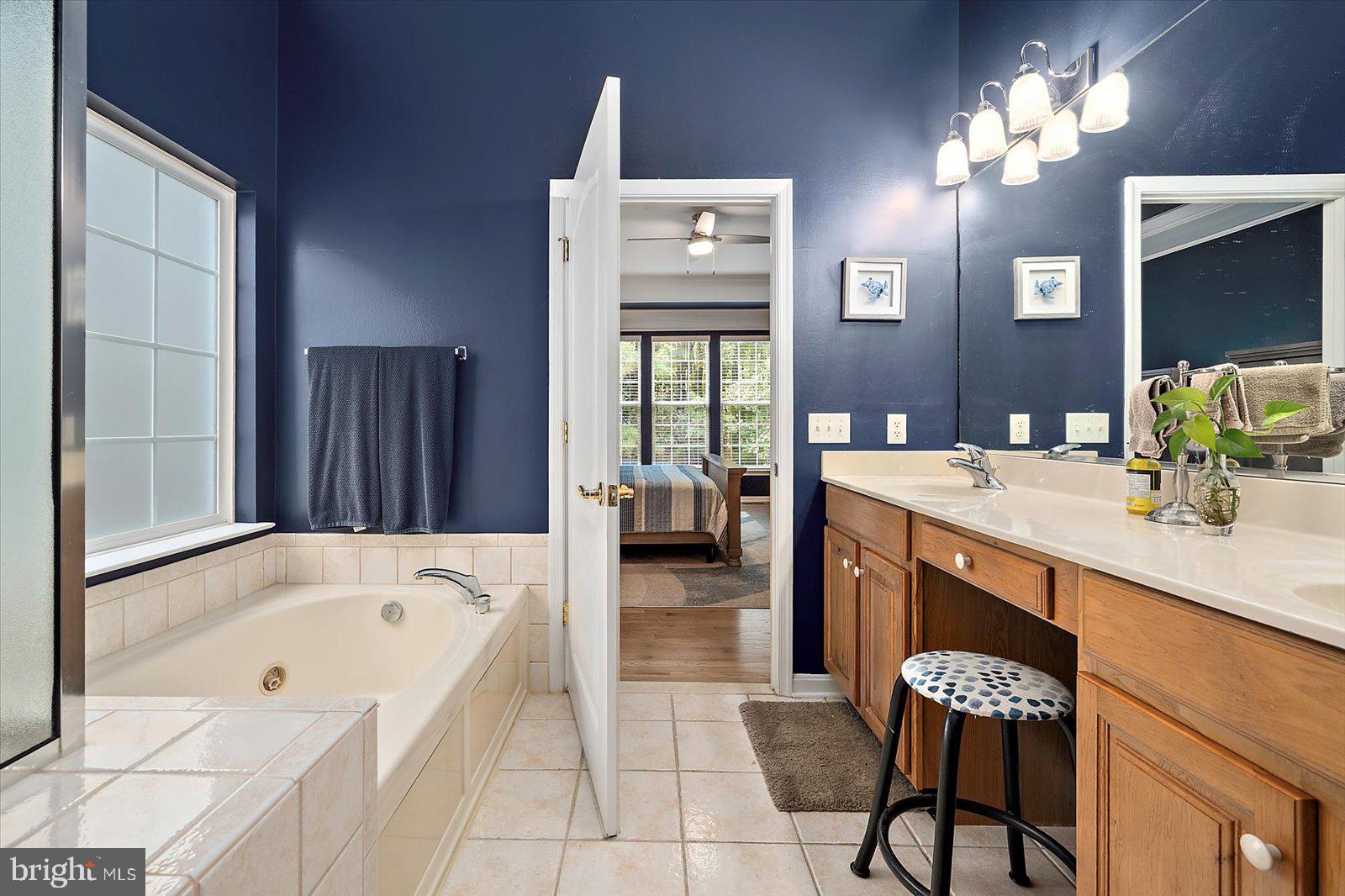 OCEAN PINES - THE PARKE - Residential