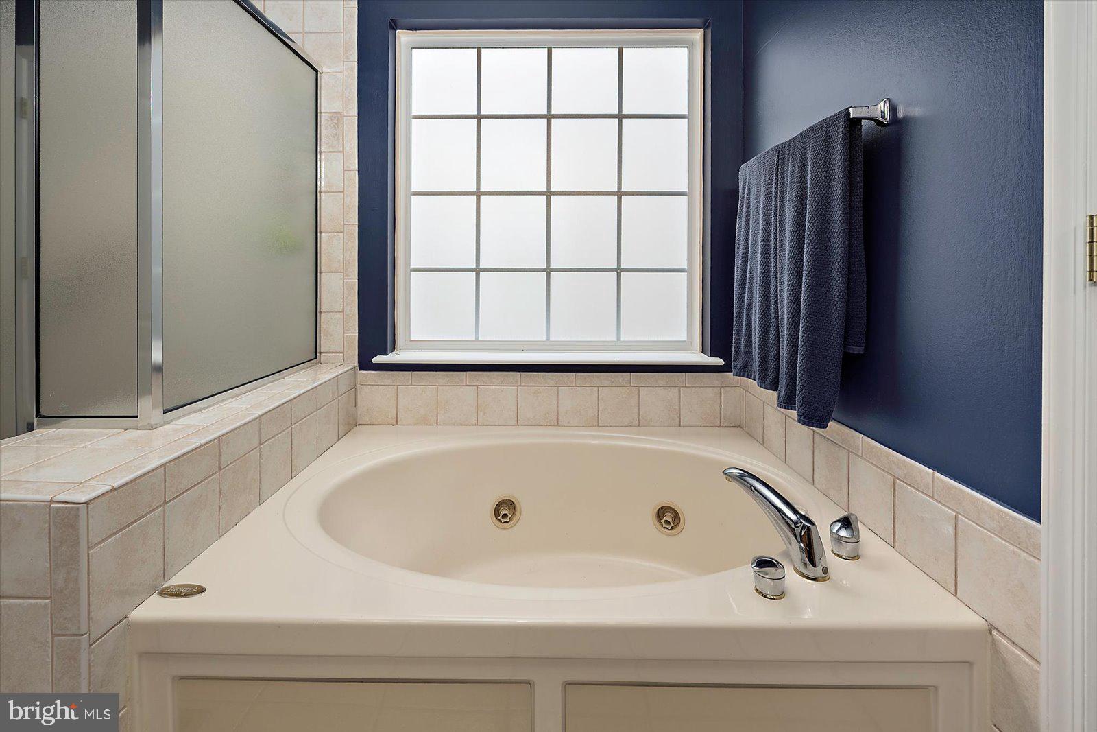 OCEAN PINES - THE PARKE - Residential