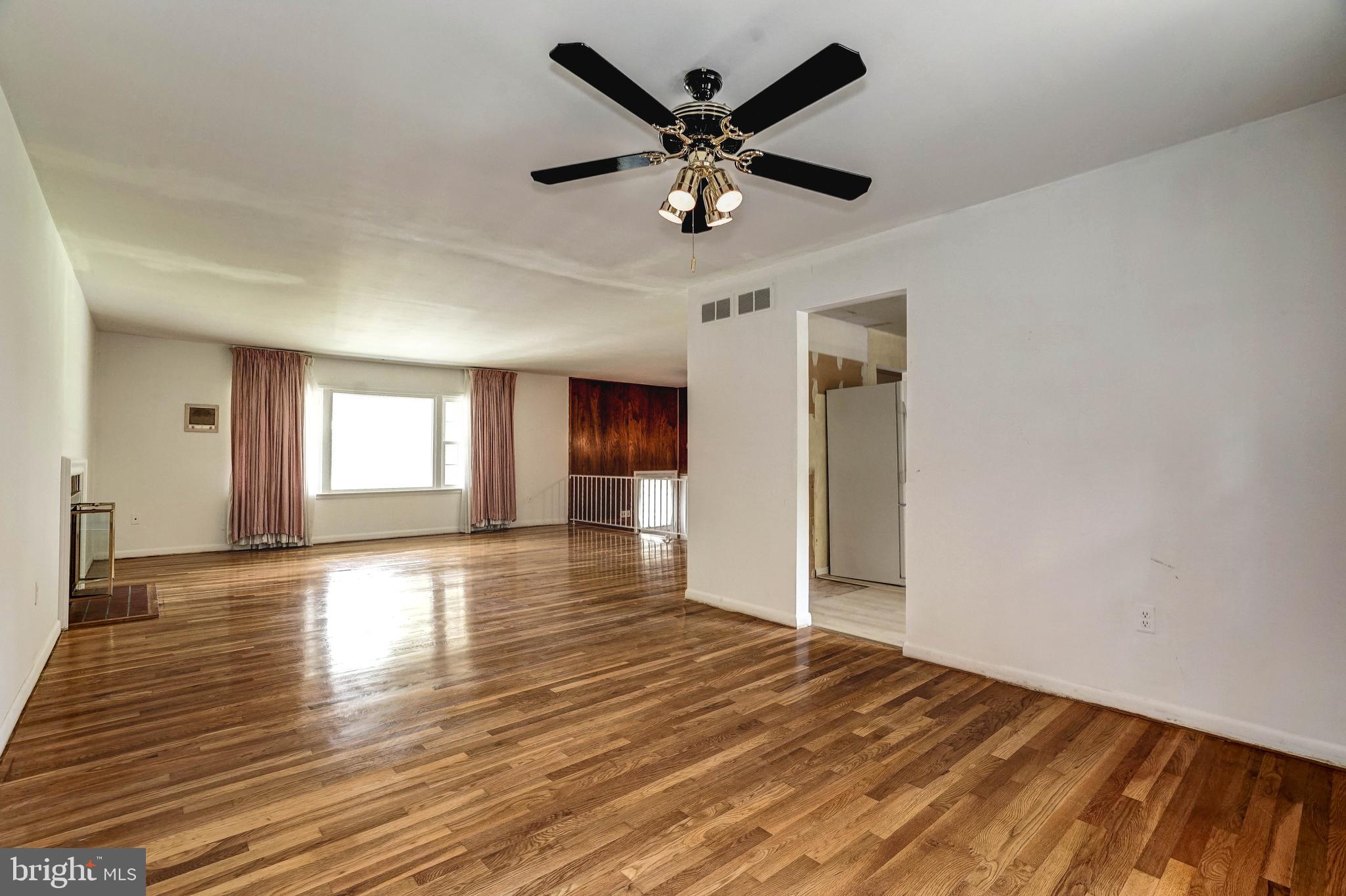 RUTHERFORD - Residential Lease