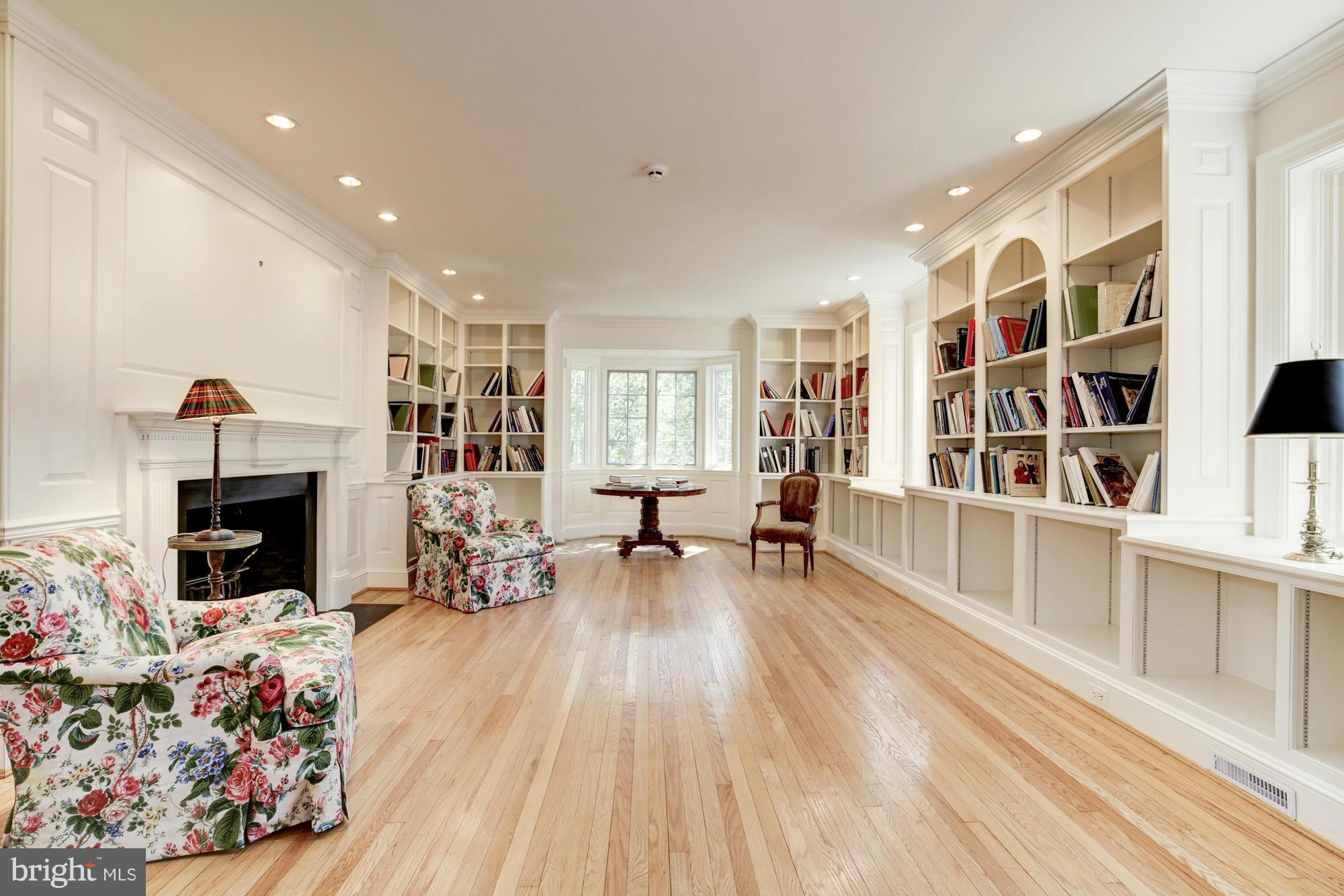 BERKLEY - Residential