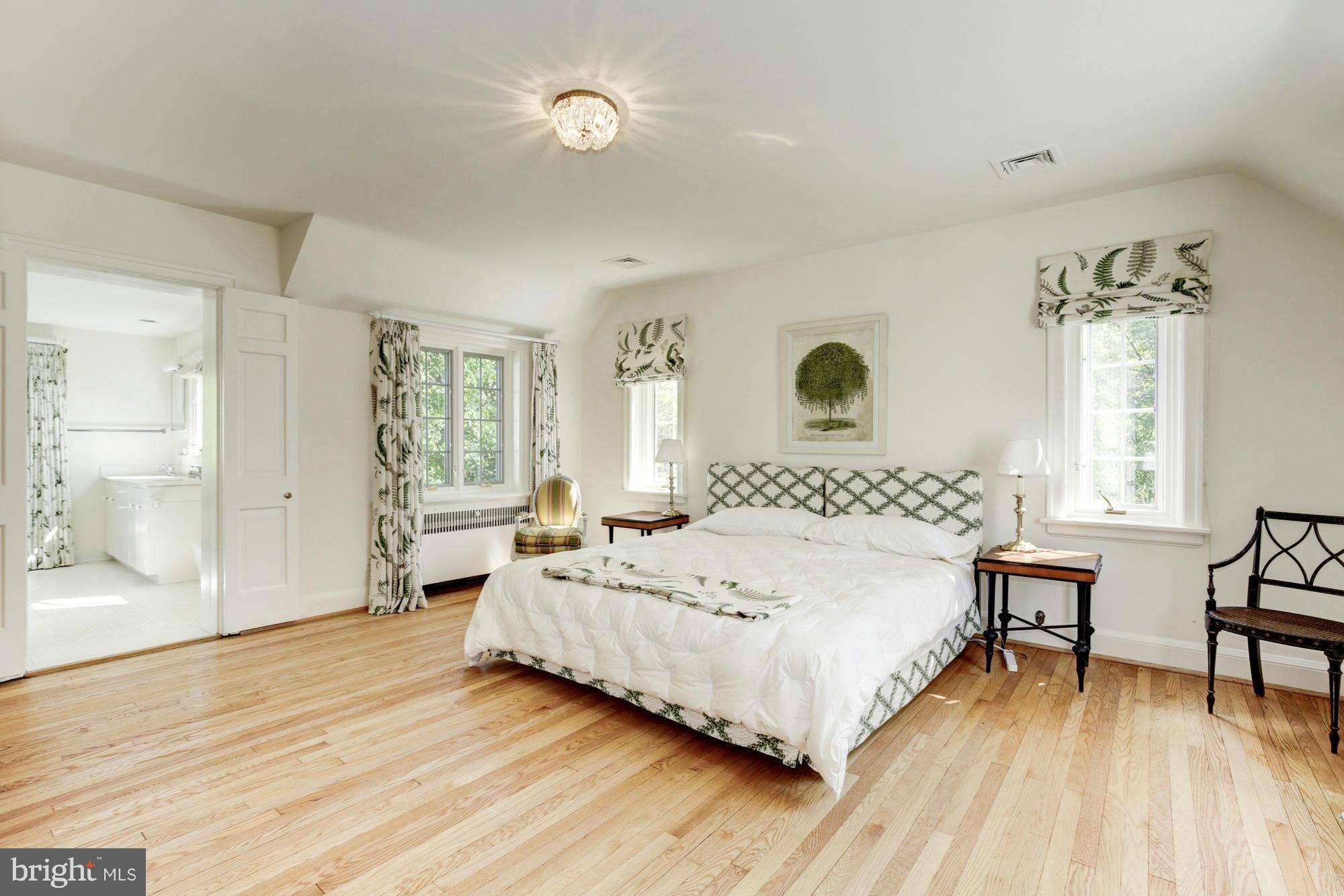 BERKLEY - Residential