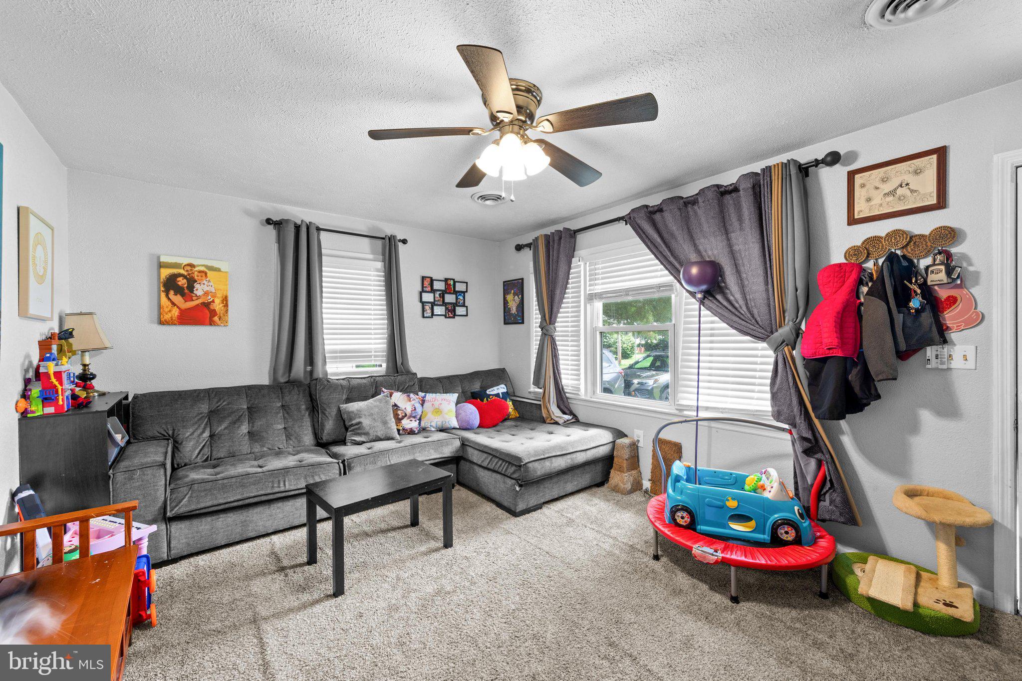 724 EDGAR DRIVE