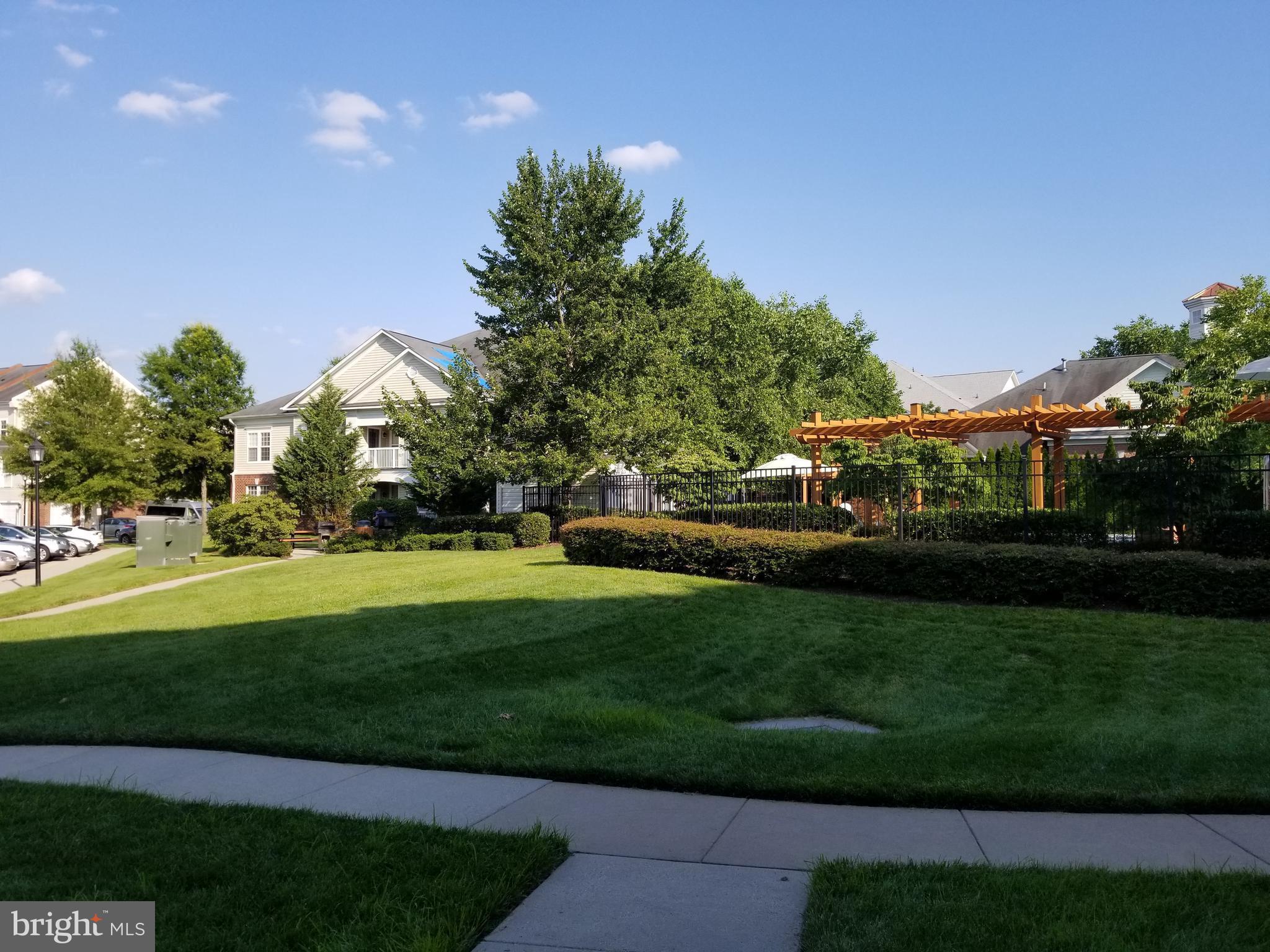 SUMMERFIELD - Residential