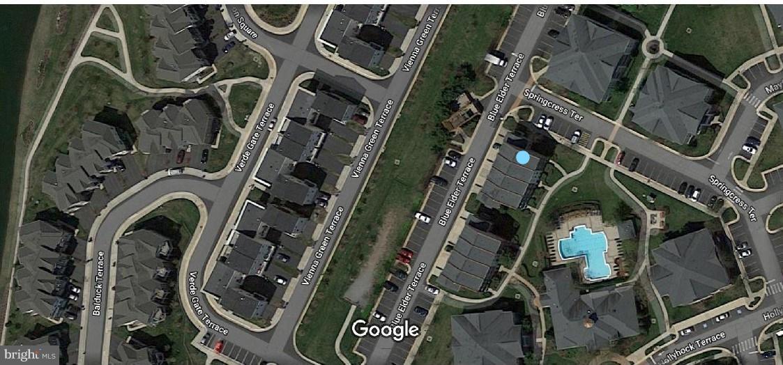 SUMMERFIELD - Residential