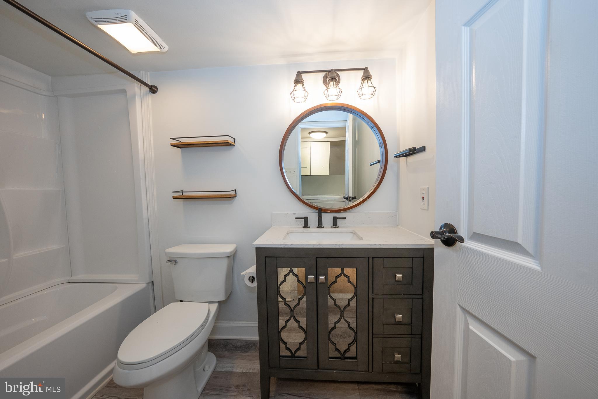 HAMPTON CROSSING - Residential