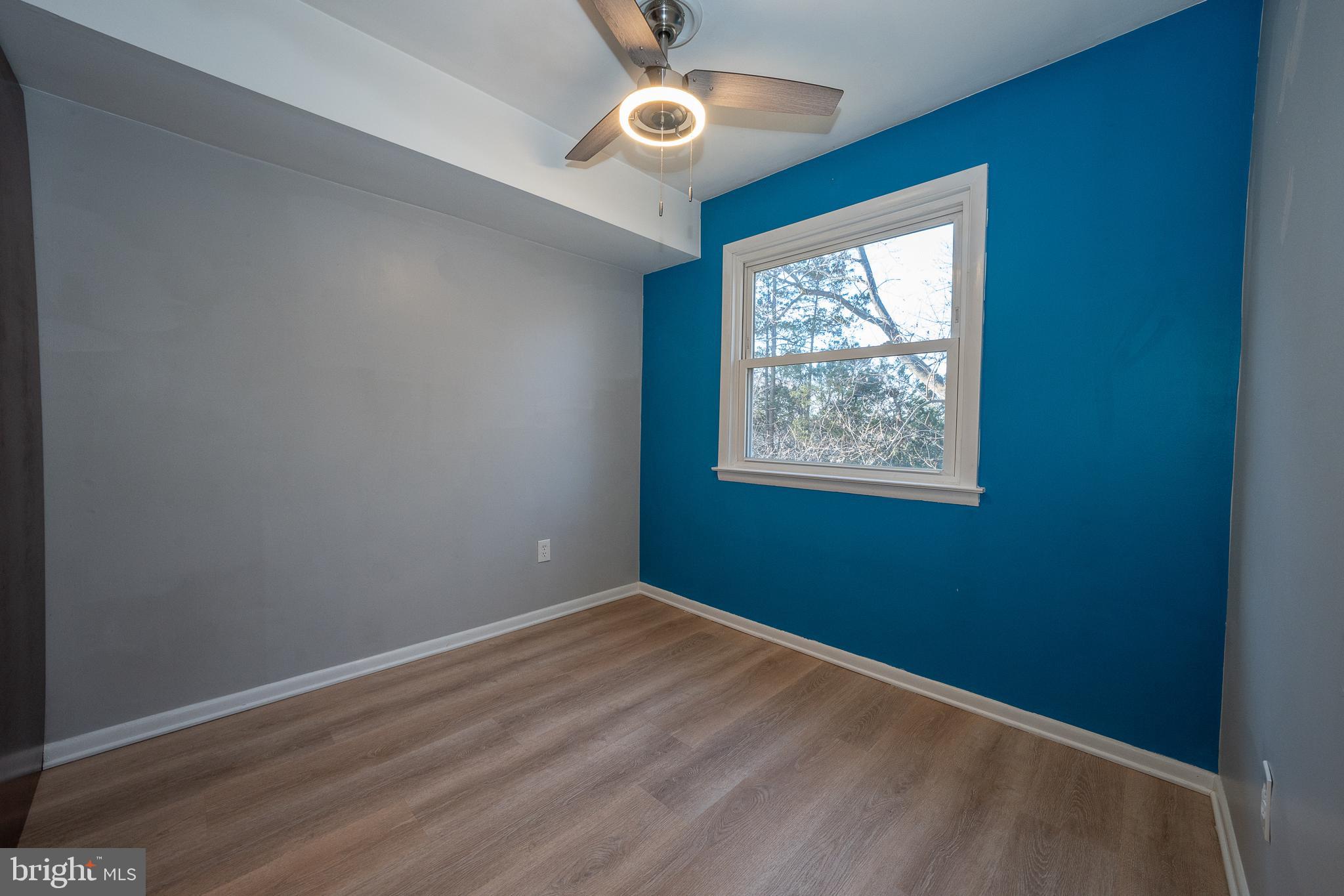 HAMPTON CROSSING - Residential