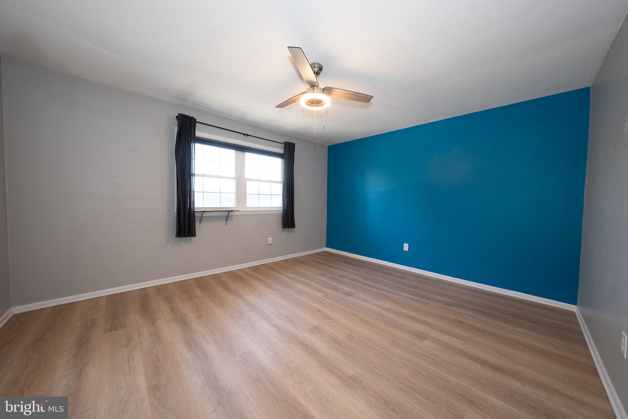 HAMPTON CROSSING - Residential