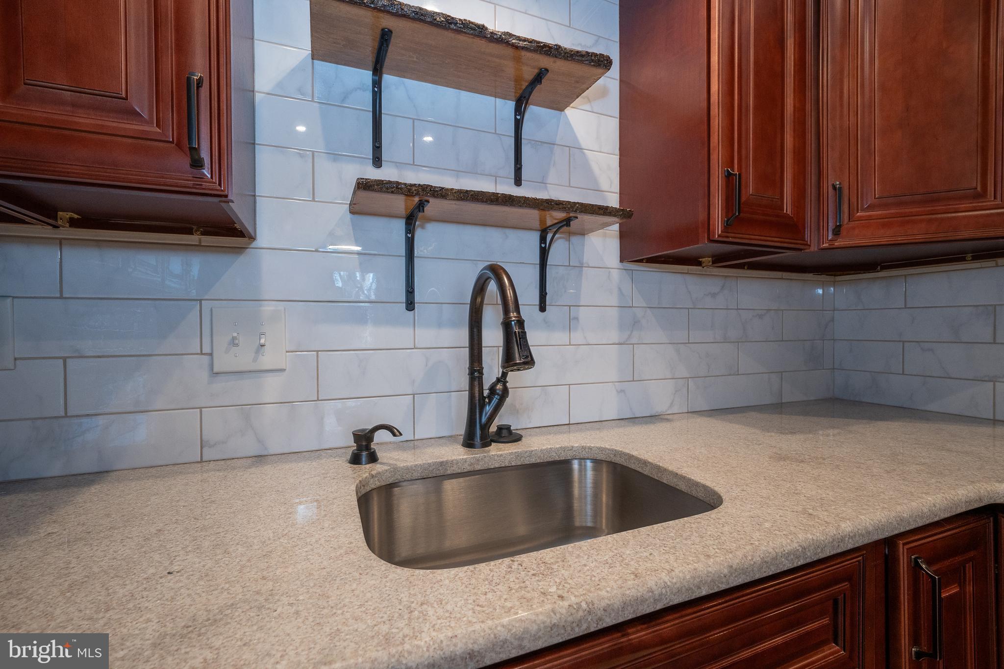 HAMPTON CROSSING - Residential