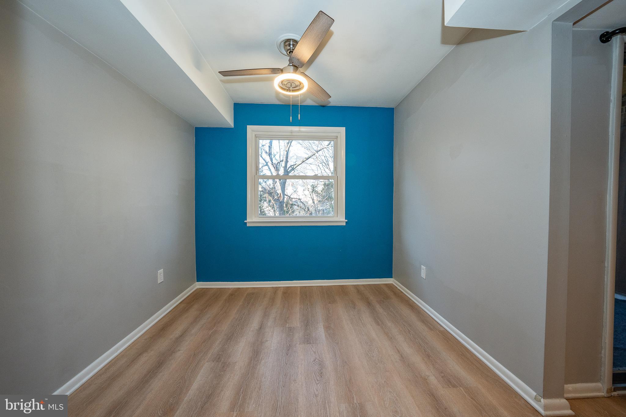 HAMPTON CROSSING - Residential