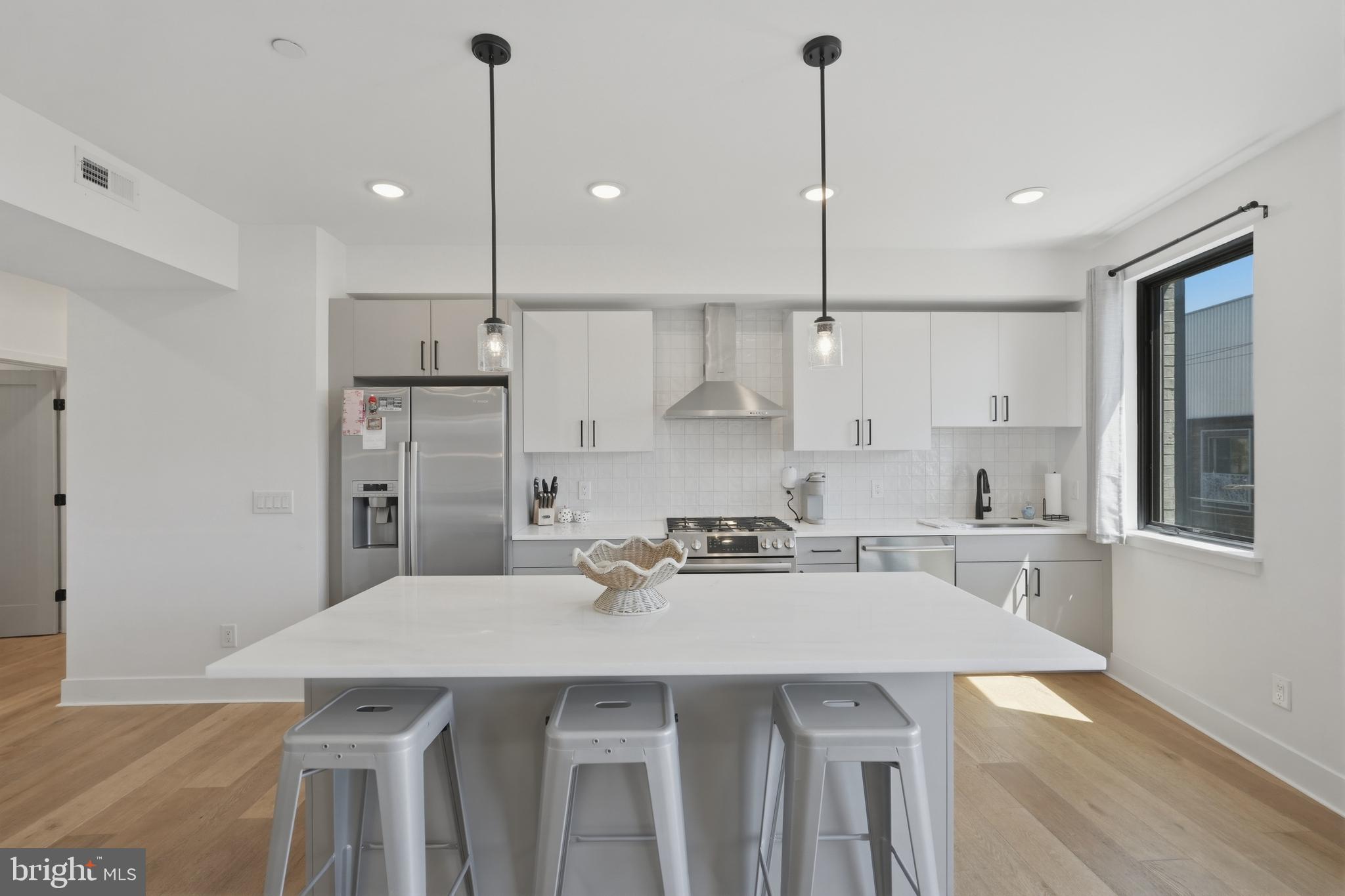1801 FAIRMOUNT AVENUE 303