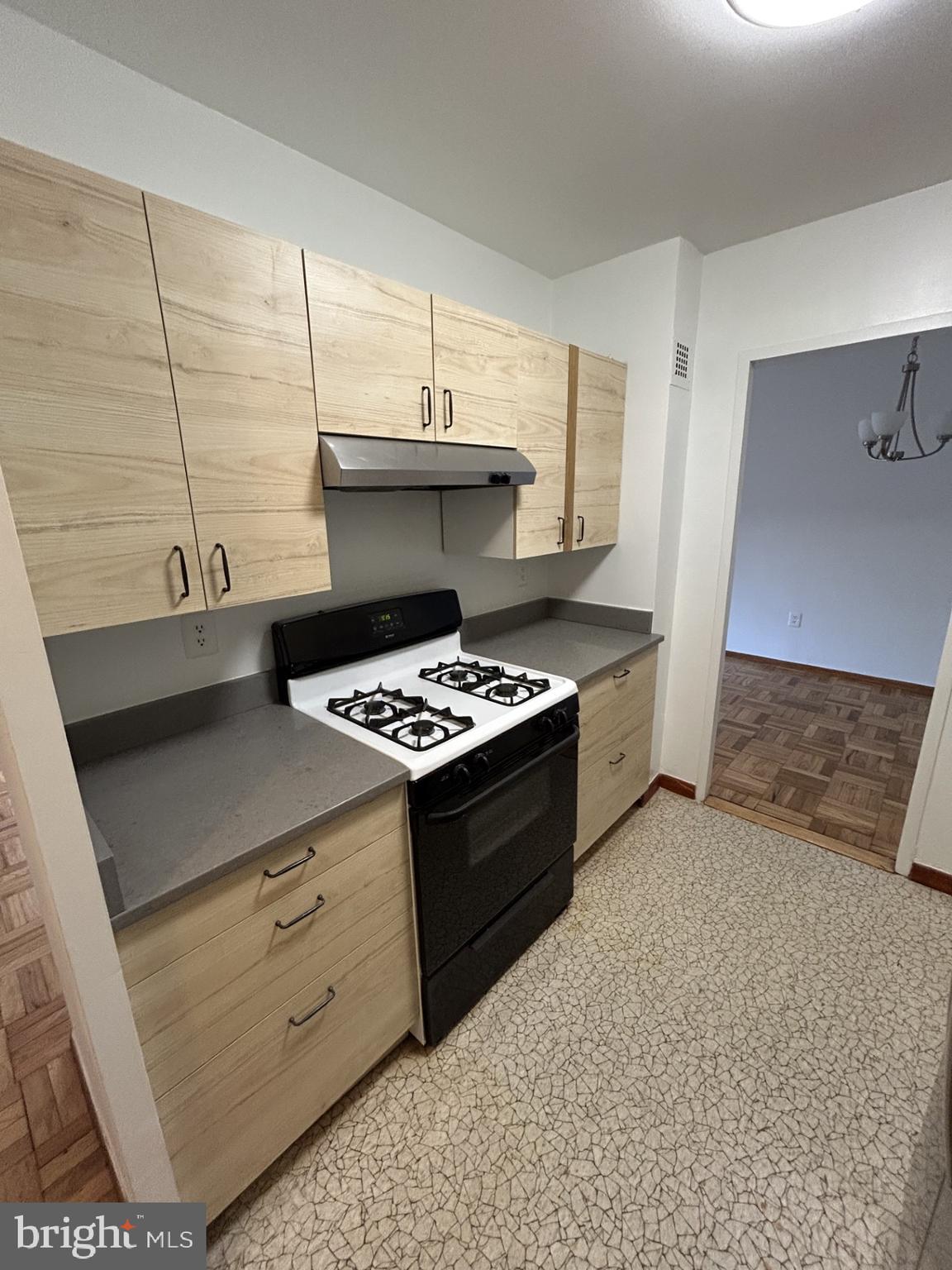 4000 TUNLAW ROAD NW 223