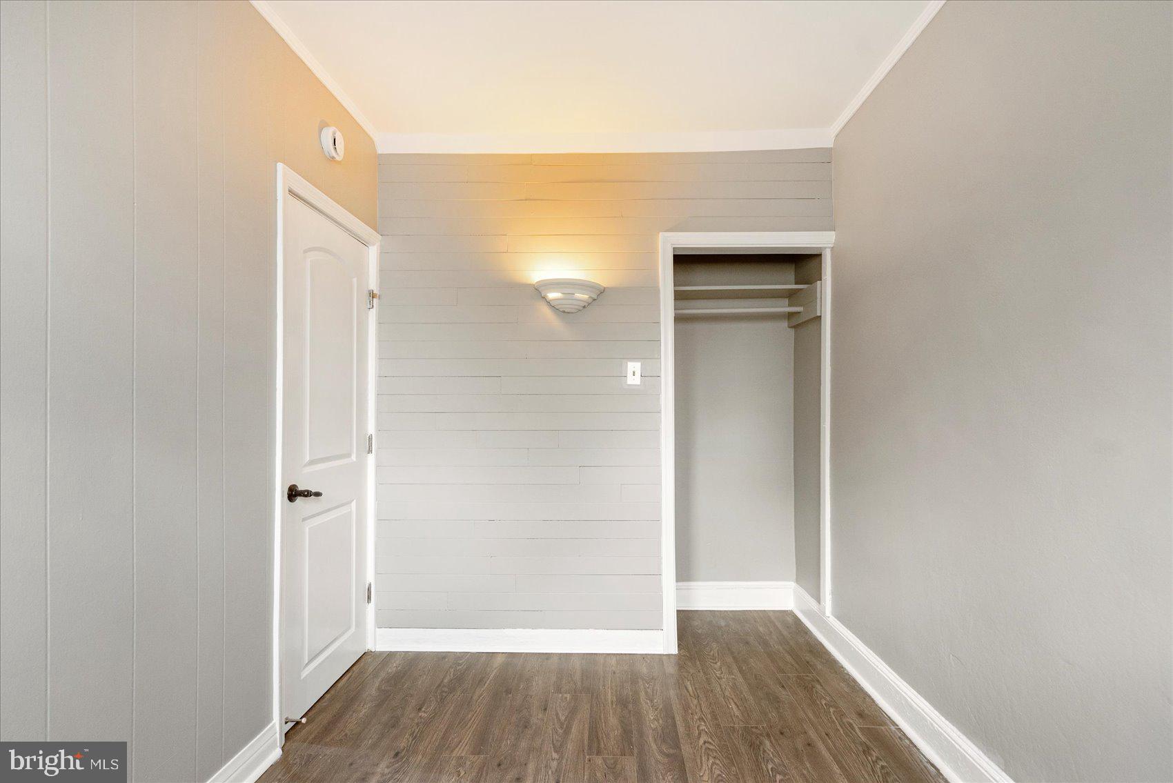 FRANKLINTOWN ROAD - Residential