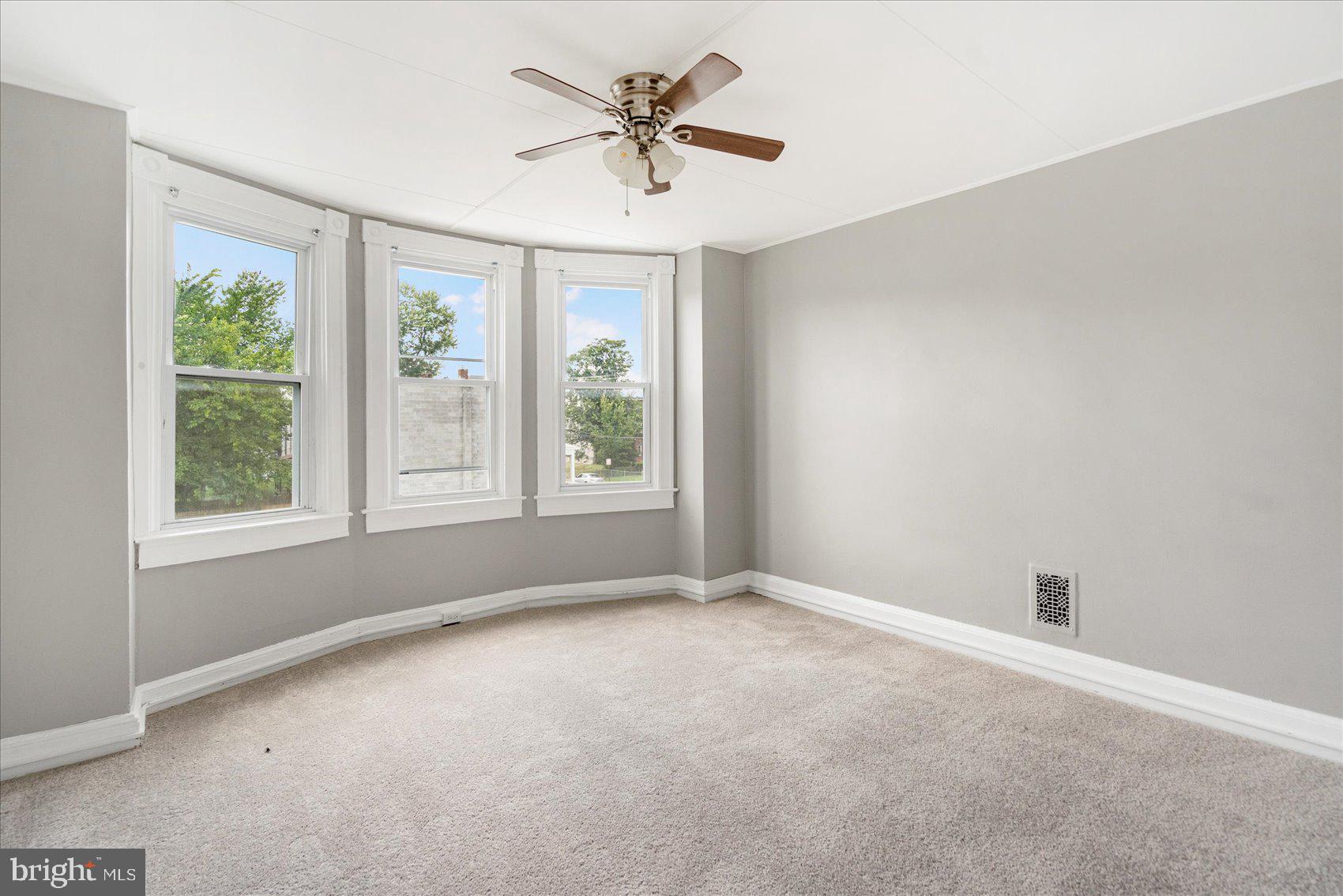 FRANKLINTOWN ROAD - Residential