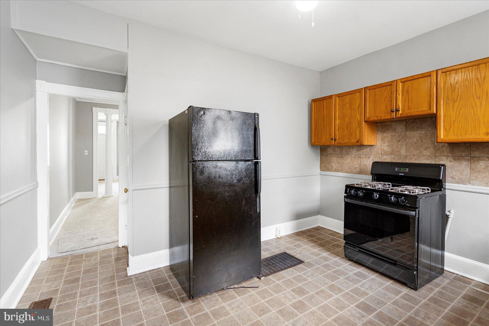 FRANKLINTOWN ROAD - Residential