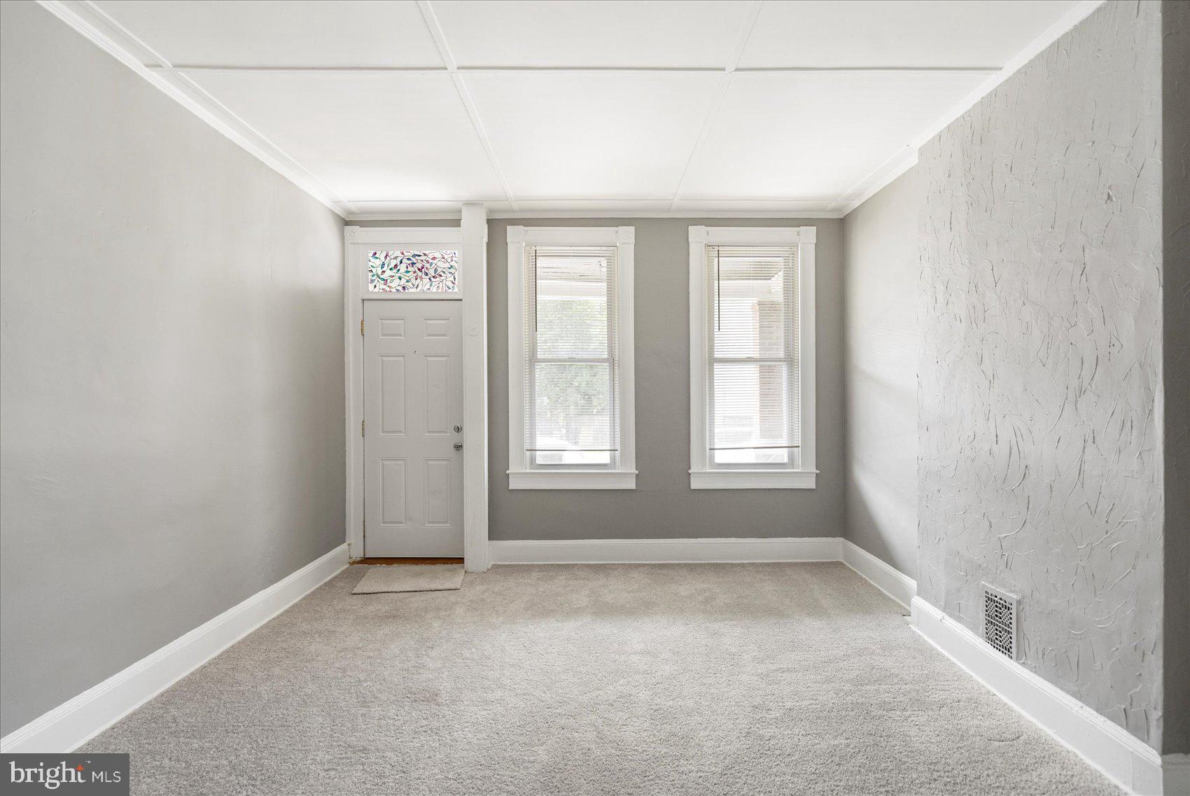 FRANKLINTOWN ROAD - Residential