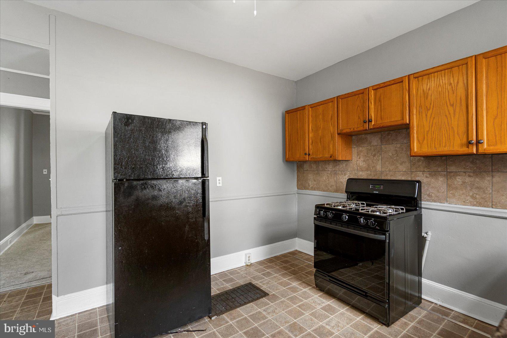 FRANKLINTOWN ROAD - Residential