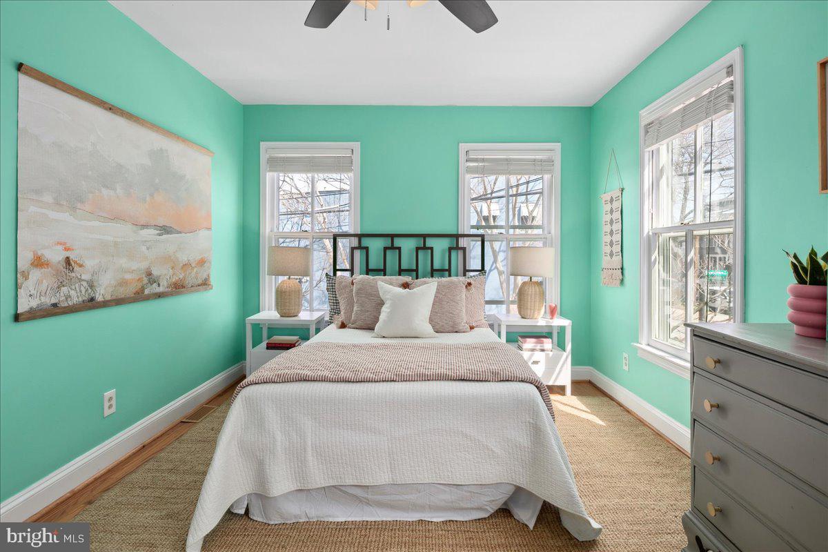 OLD TOWN ALEXANDRIA - Residential