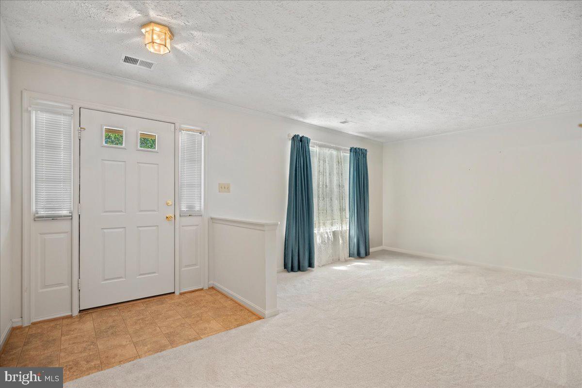 DORCHESTER - ST. CHARLES - Residential