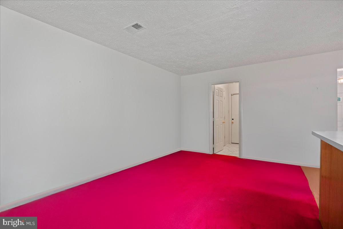 DORCHESTER - ST. CHARLES - Residential